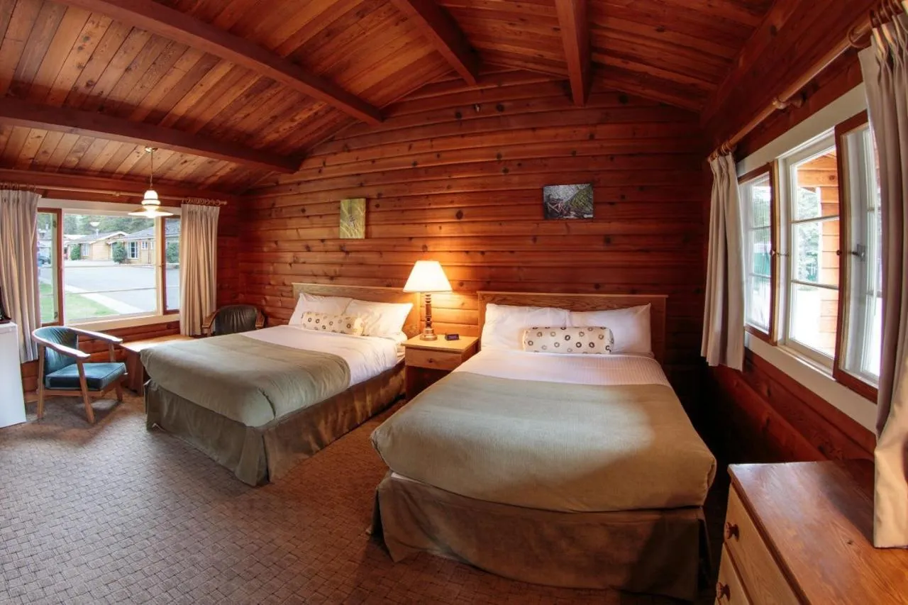 Jasper House Bungalows