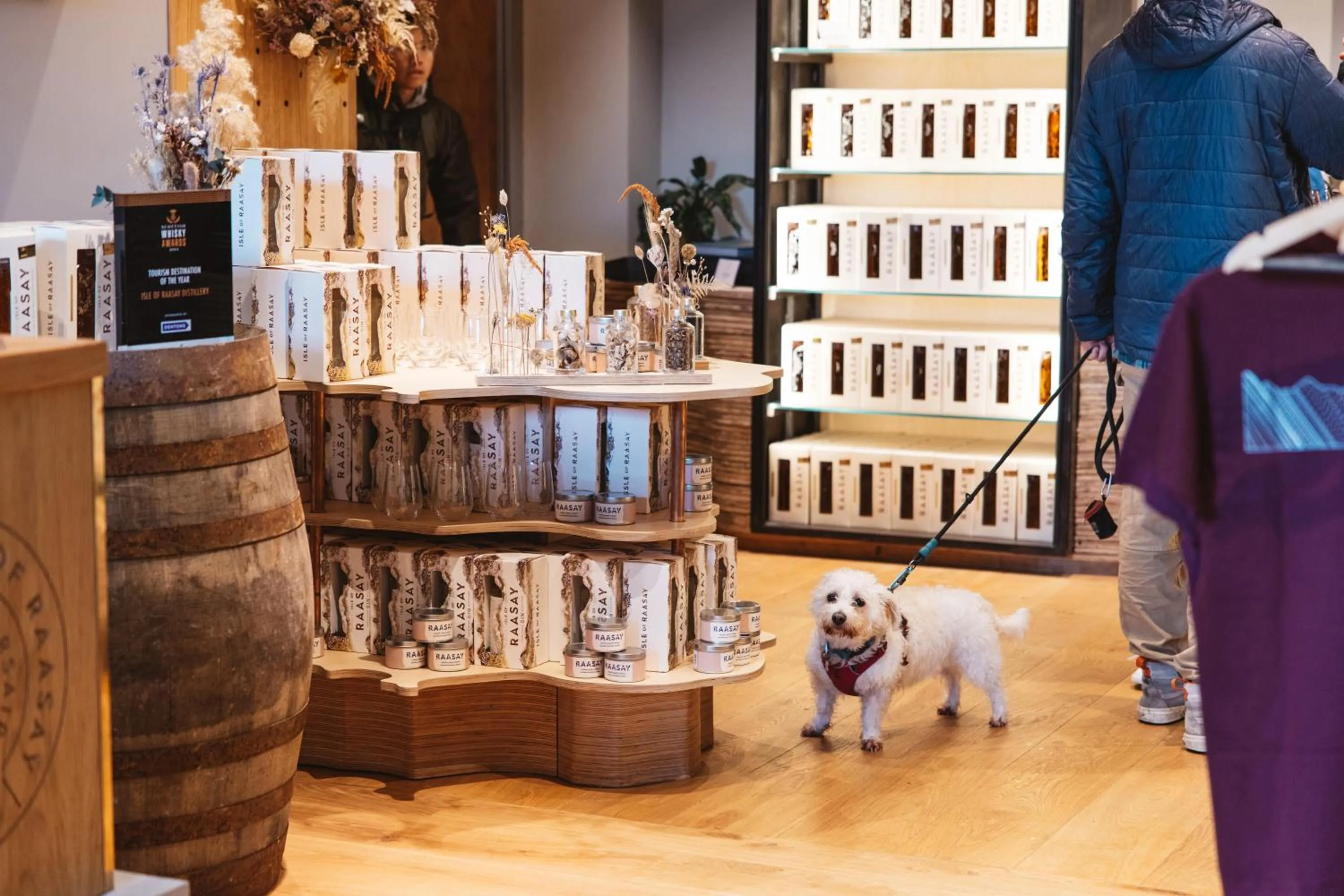 On-site shops in Isle of Raasay Distillery