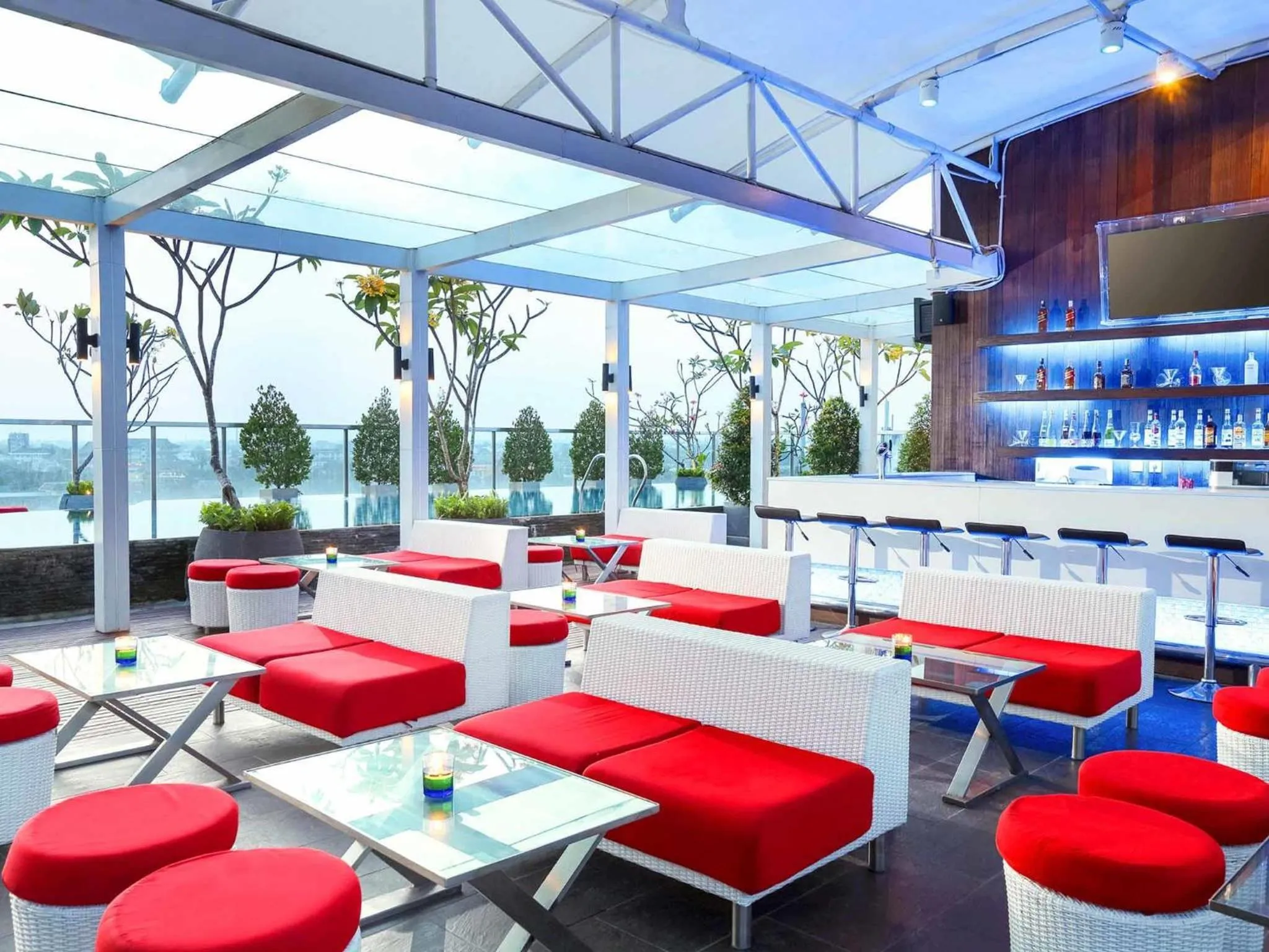 Lounge or bar in ibis Styles Yogyakarta
