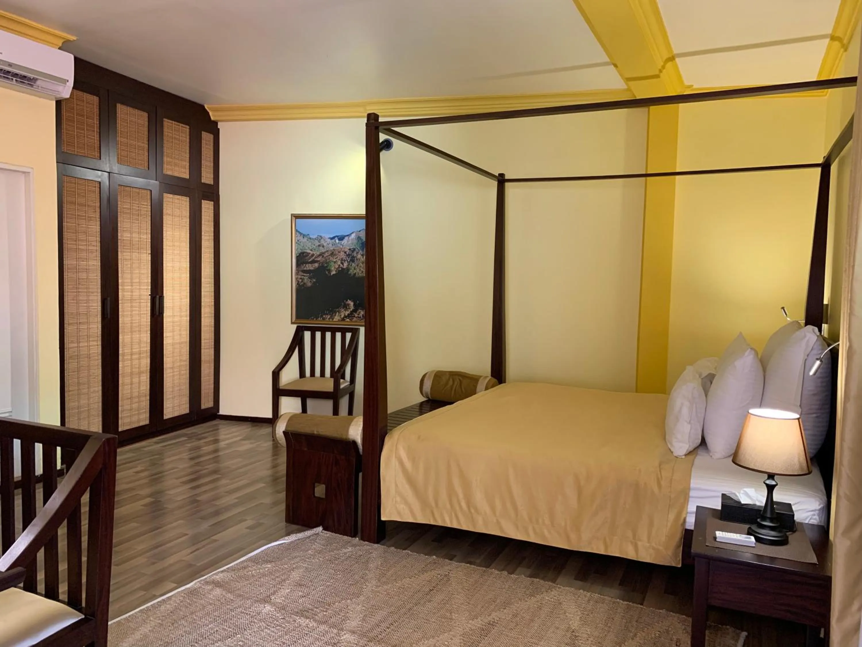 Bed in Sala Boutique Hotel