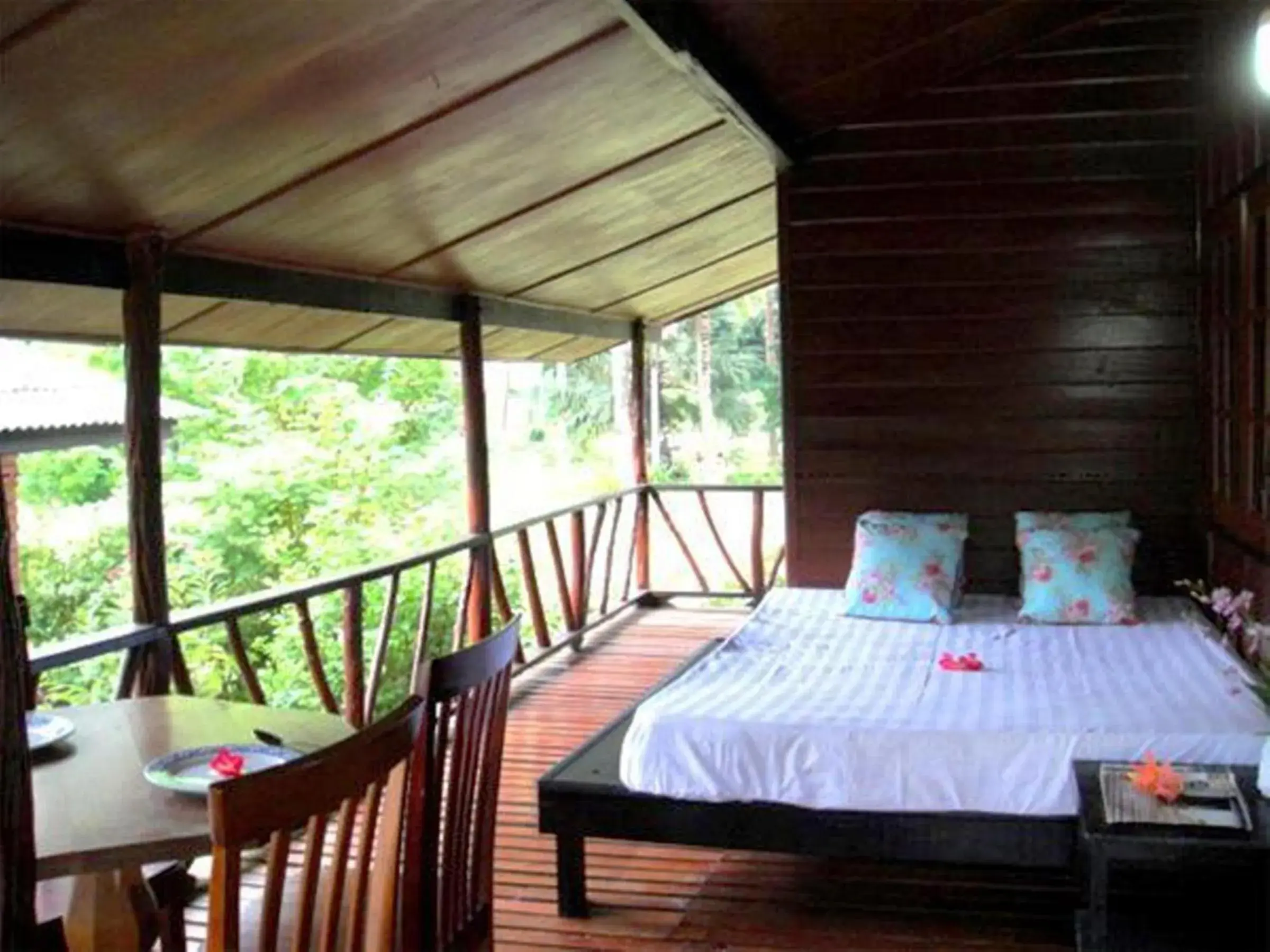 Family Bungalow in Bangpo Village Family Bungalow in Bangpo Village