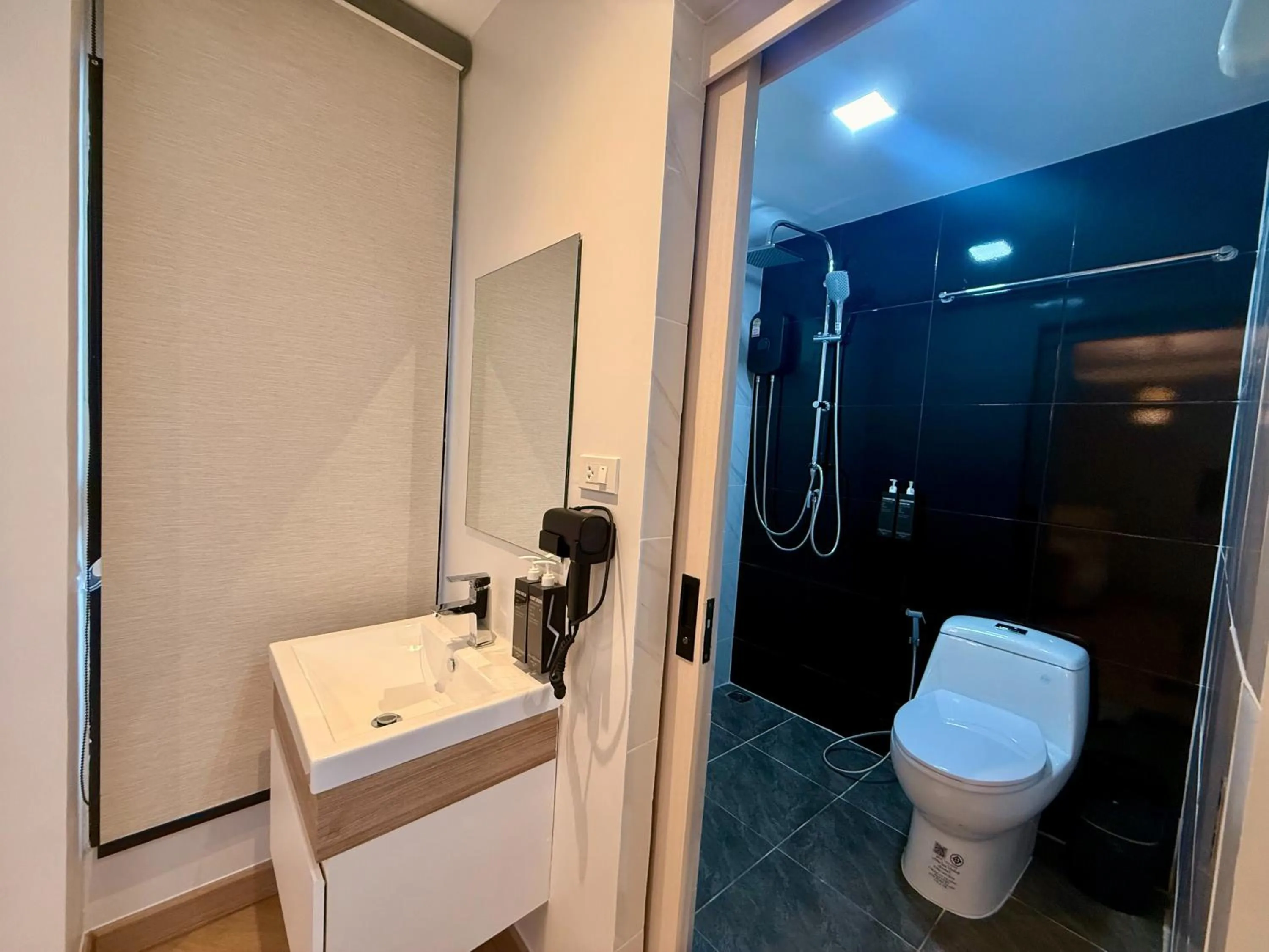 Bathroom in Bed by Tha-Pra SHA Plus