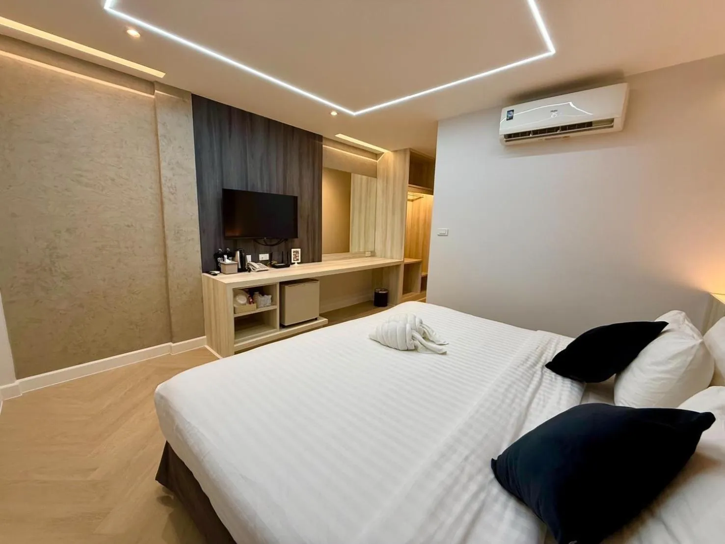 Bed in Bed by Tha-Pra SHA Plus