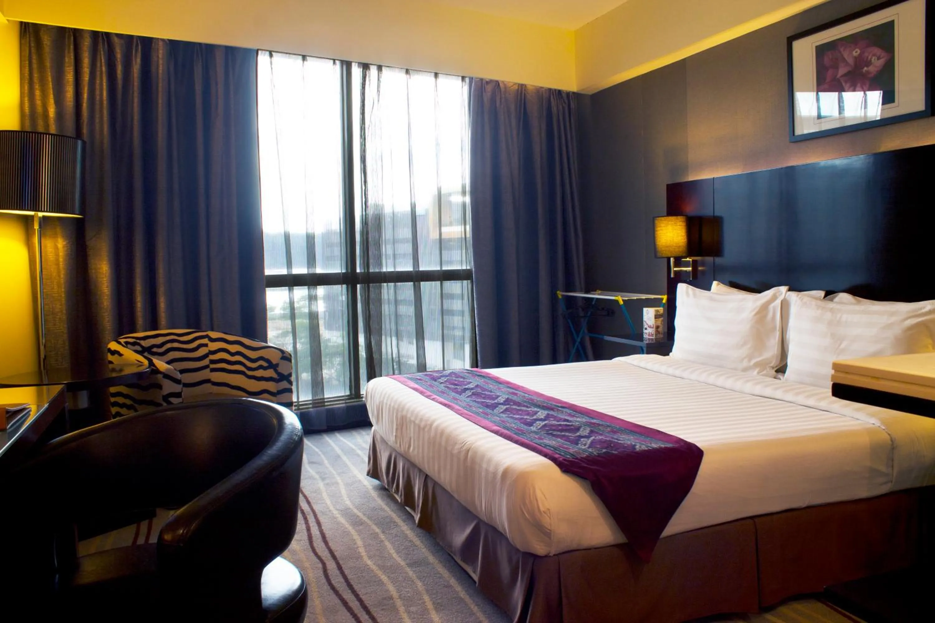 Bed in Ming Garden Hotel & Residences