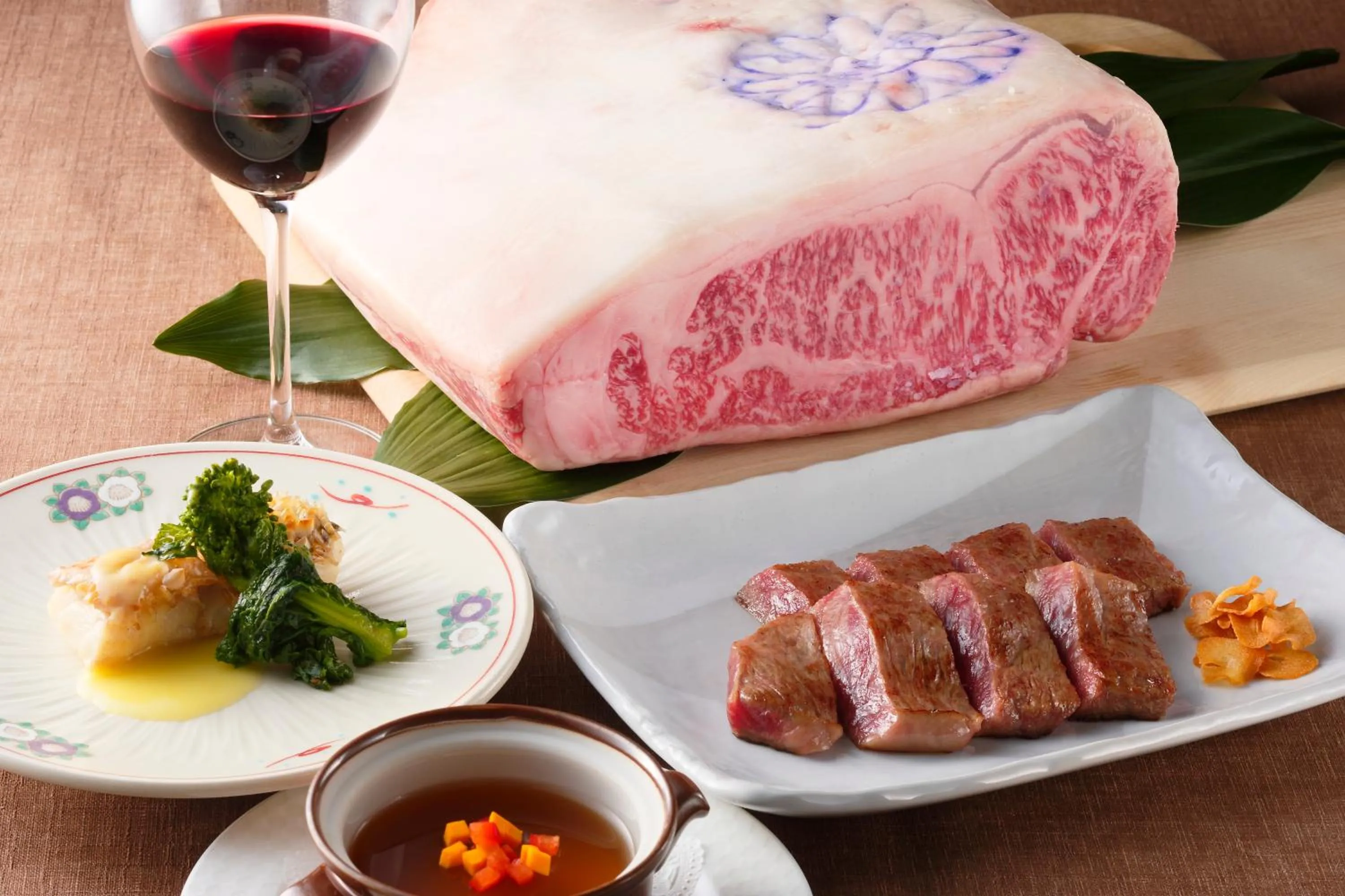 Restaurant/places to eat in Hotel Okura Kobe