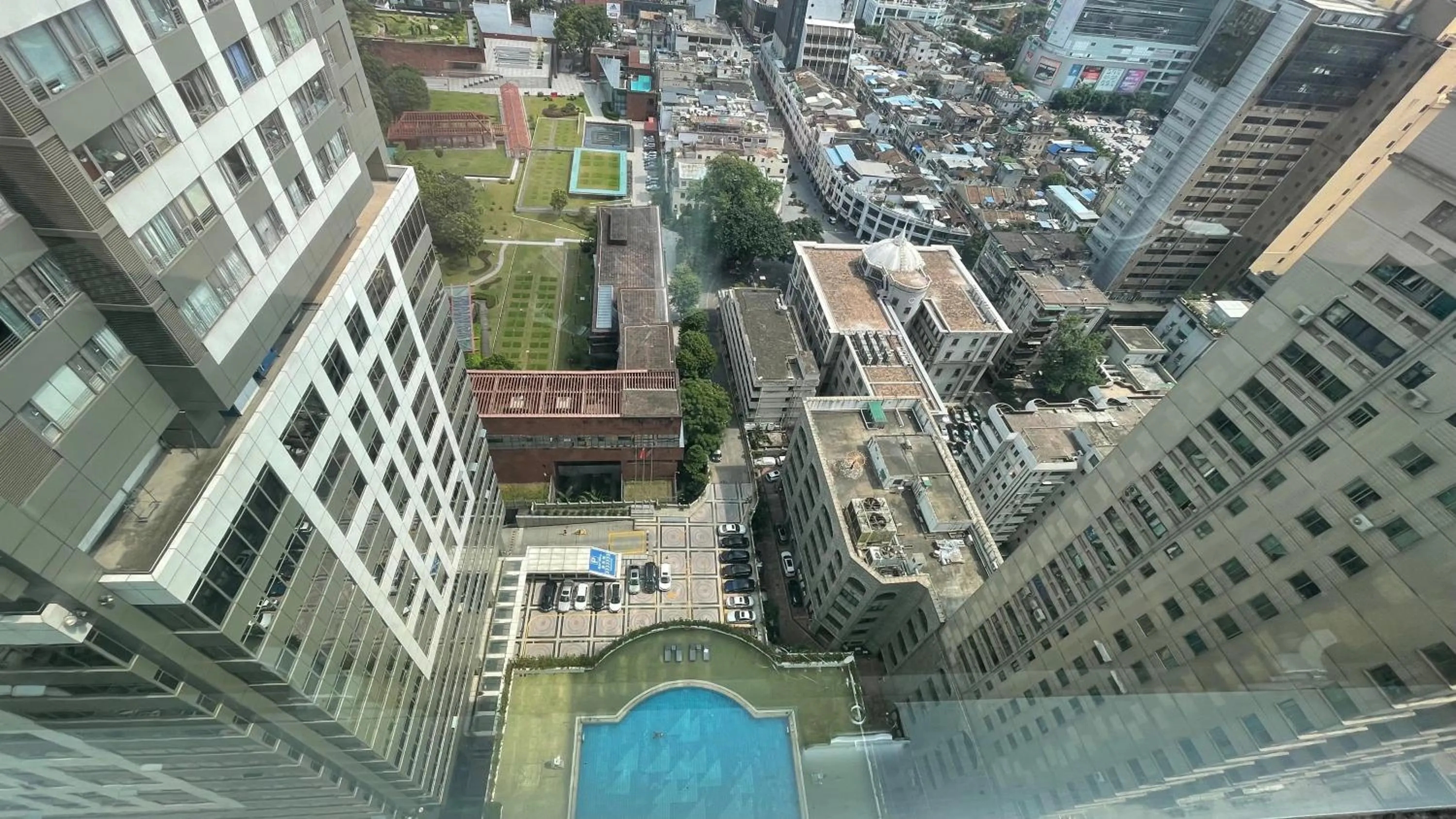 City view, Bird's-eye View in Hotel Canton