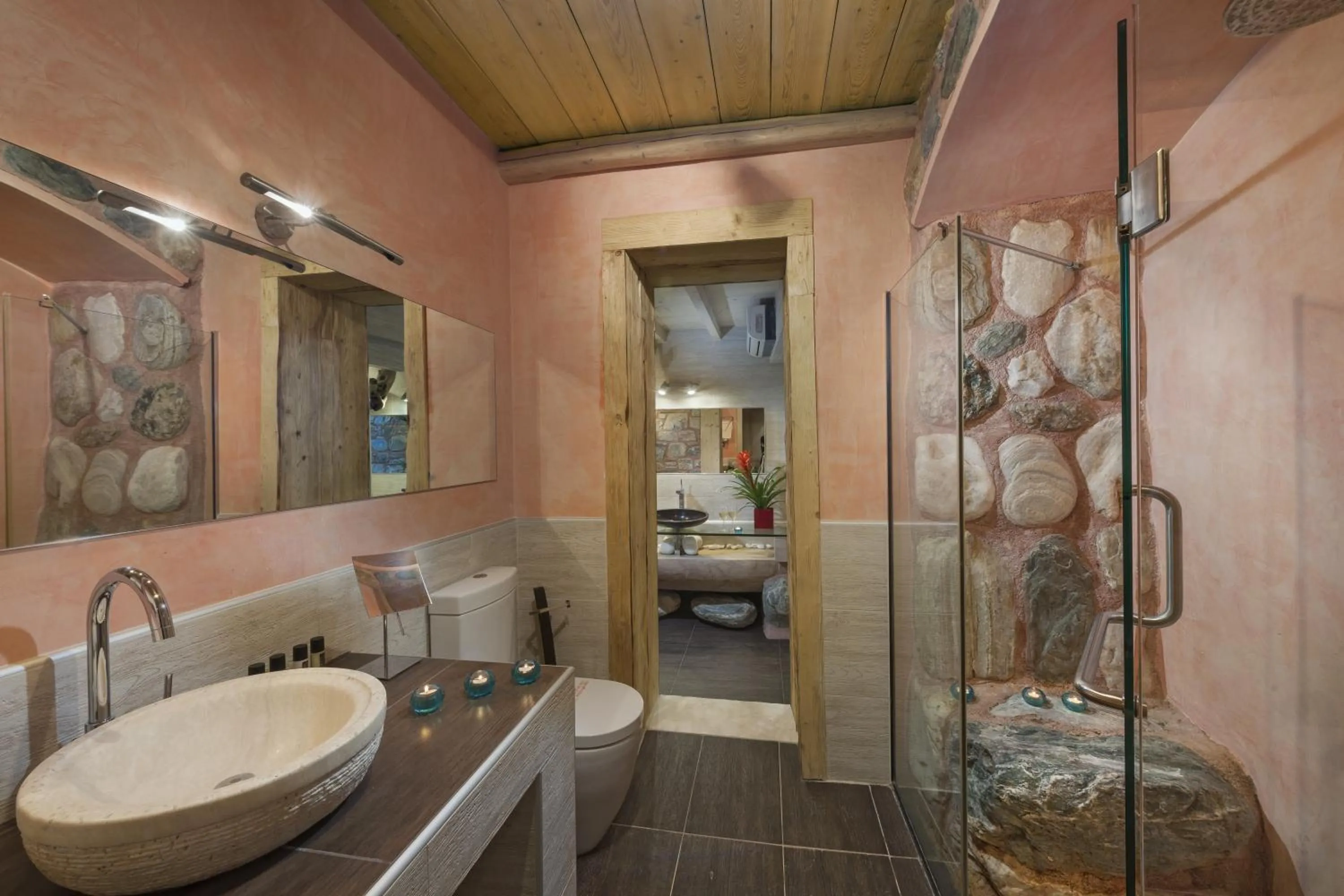 Bathroom in Iakovakis Suites & Spa