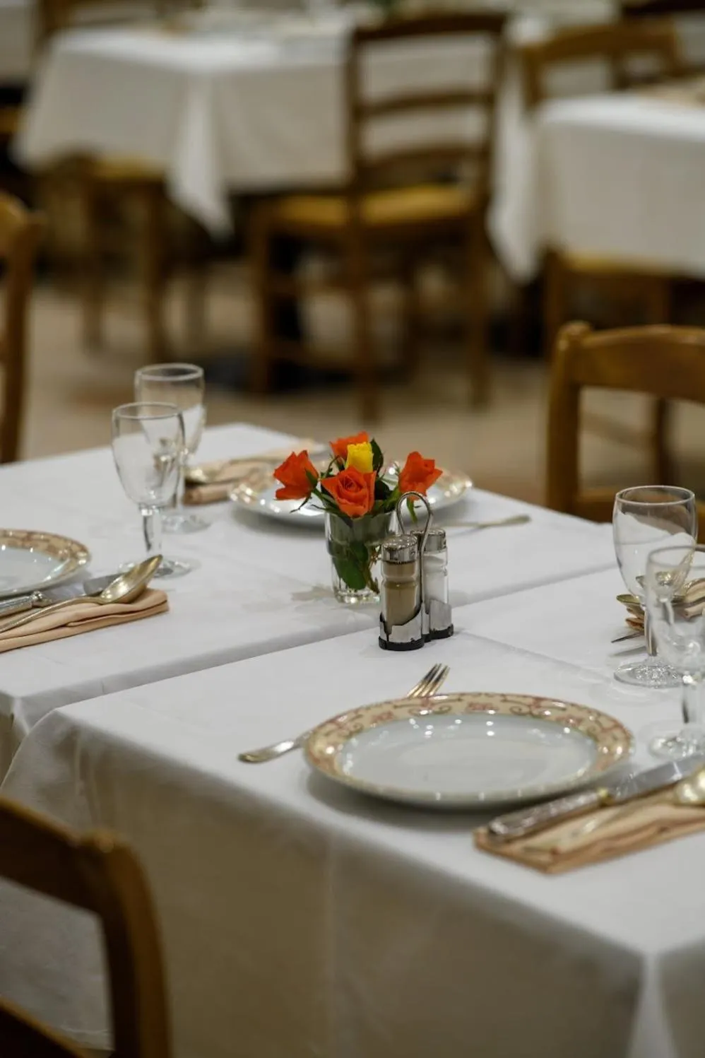 Restaurant/places to eat in Grand Hôtel d'Espagne