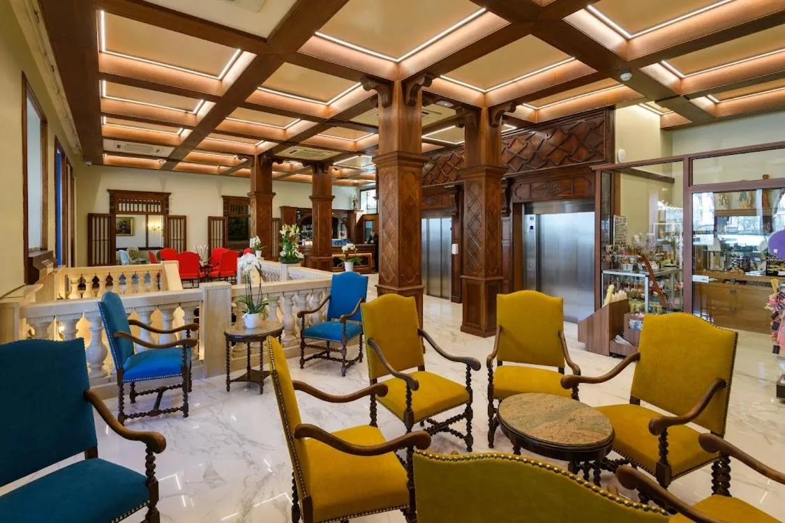 Lobby or reception in Grand Hôtel d'Espagne