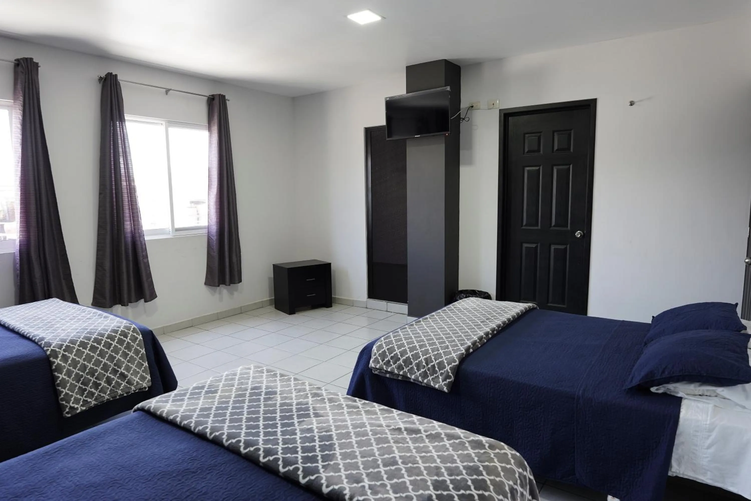 Photo of the whole room, Bed in Hotel San Luis