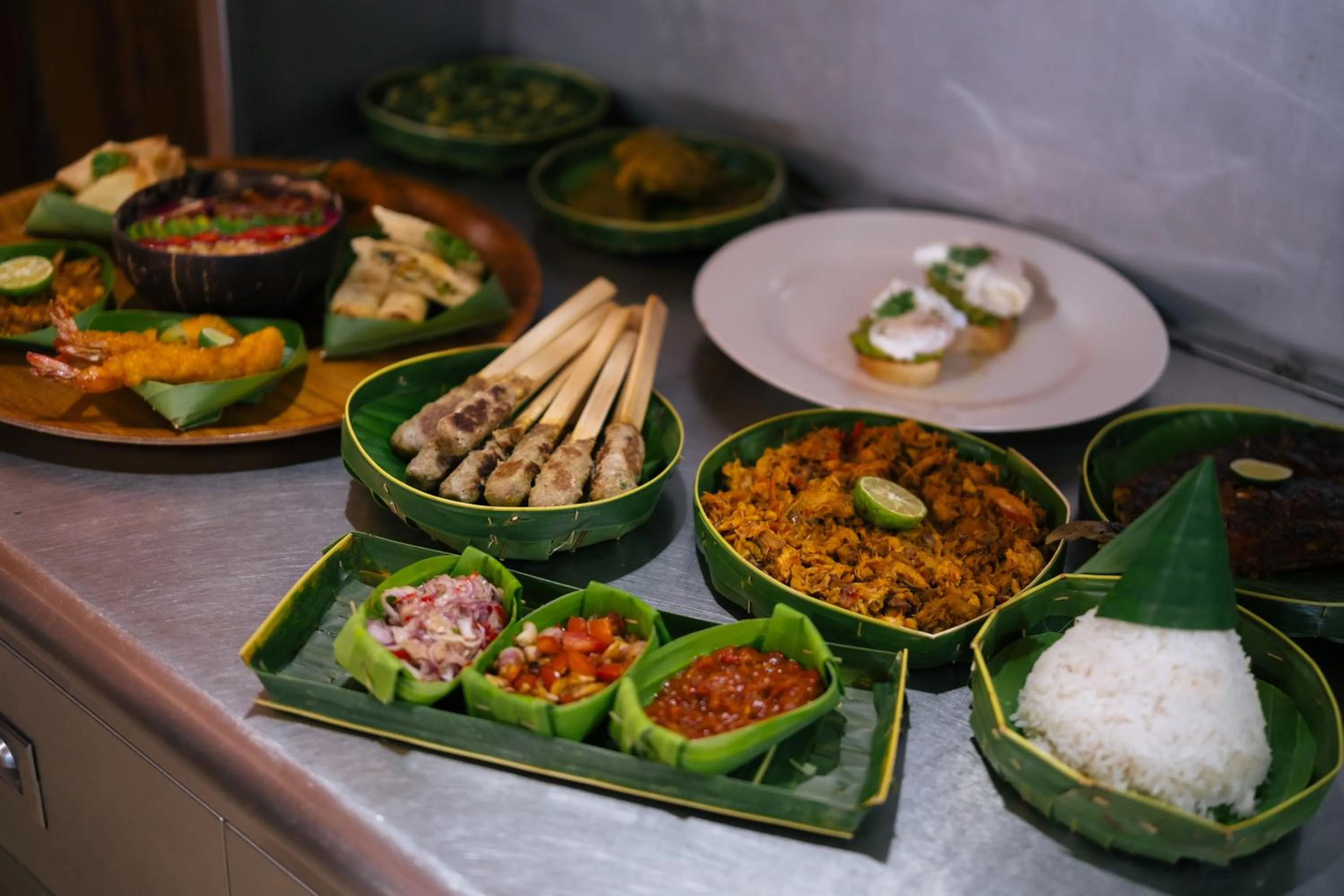 Food in New Starlight Hotel Lovina