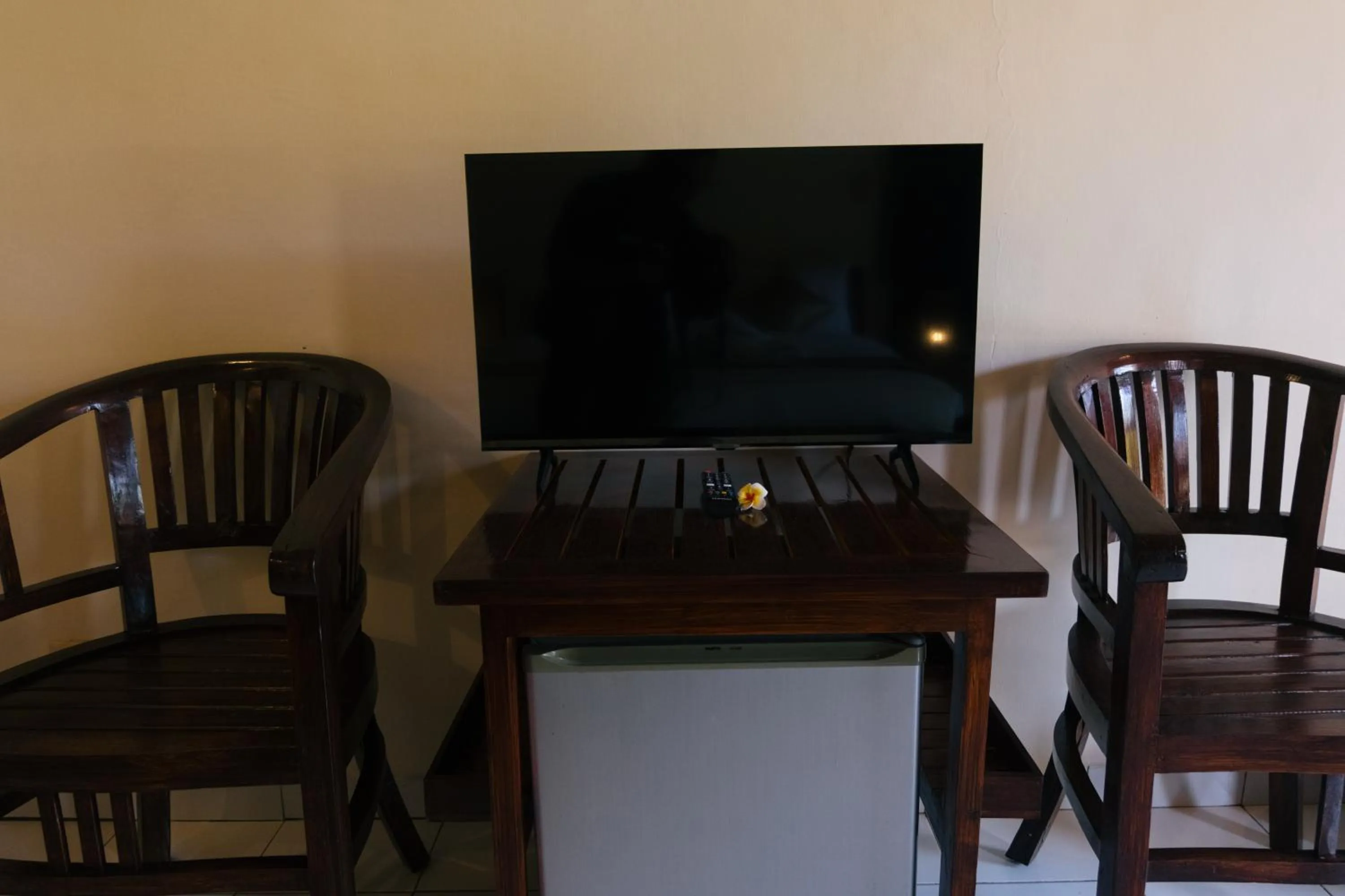 TV and multimedia in New Starlight Hotel Lovina