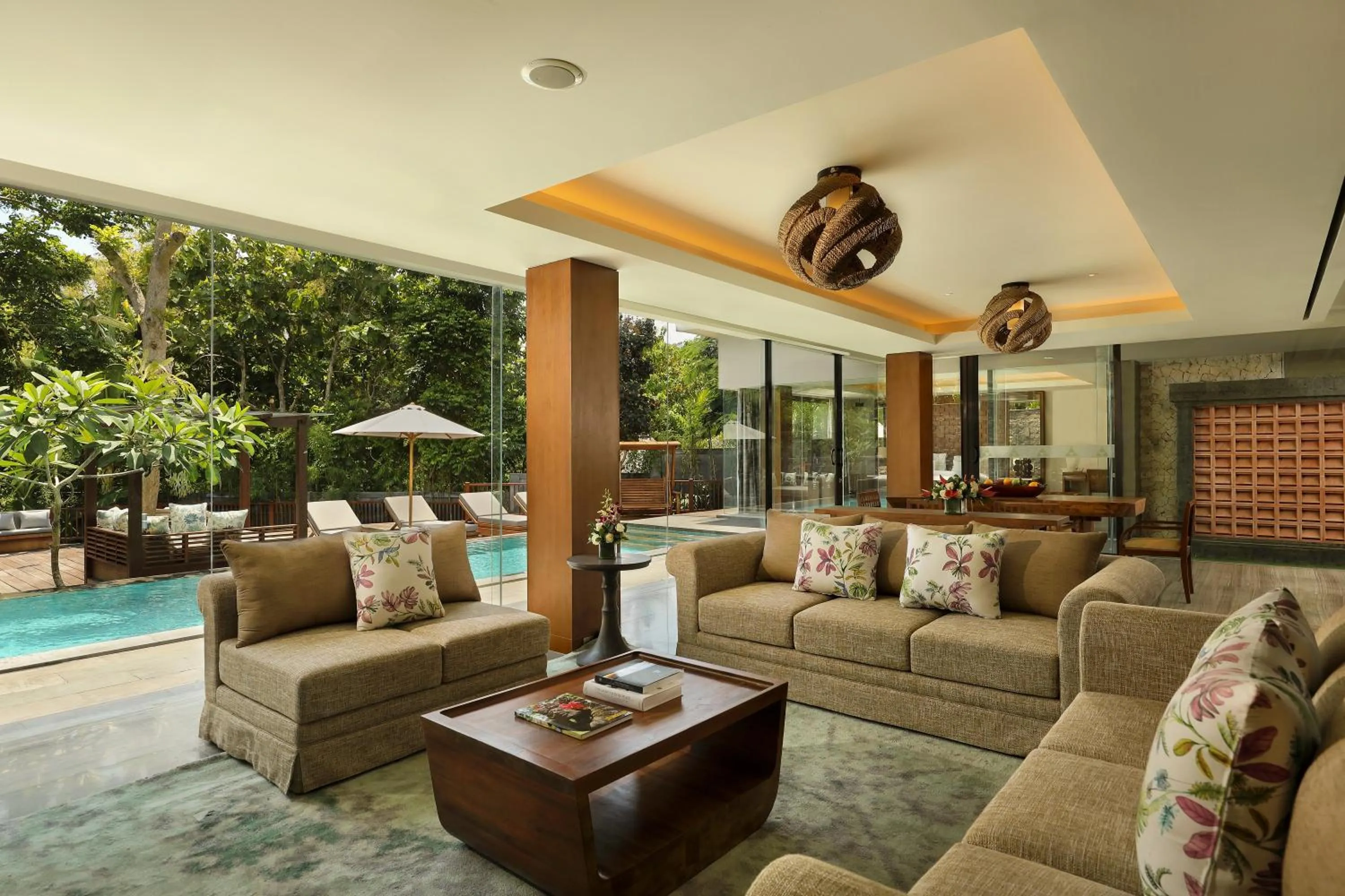 Living room in Anantara Uluwatu Bali Resort