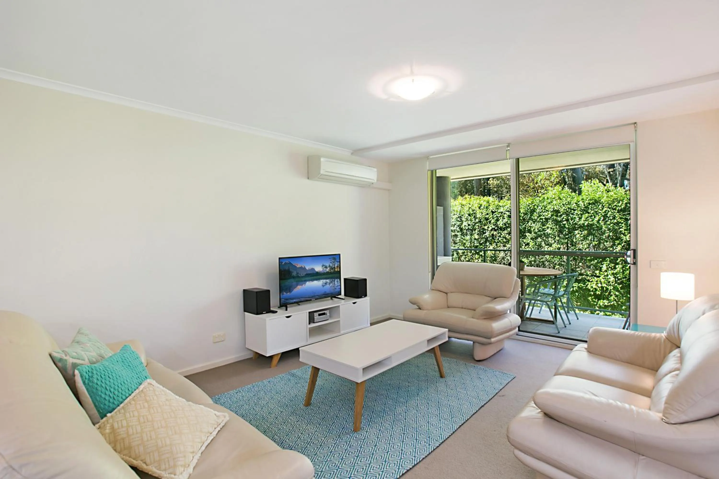 Seating area in Mantra Nelson Bay