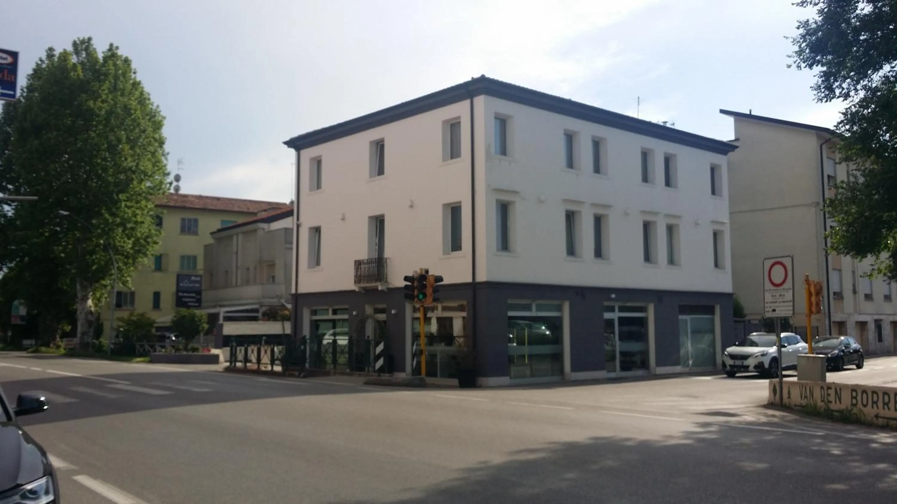 Property building in A casa di V-Ale