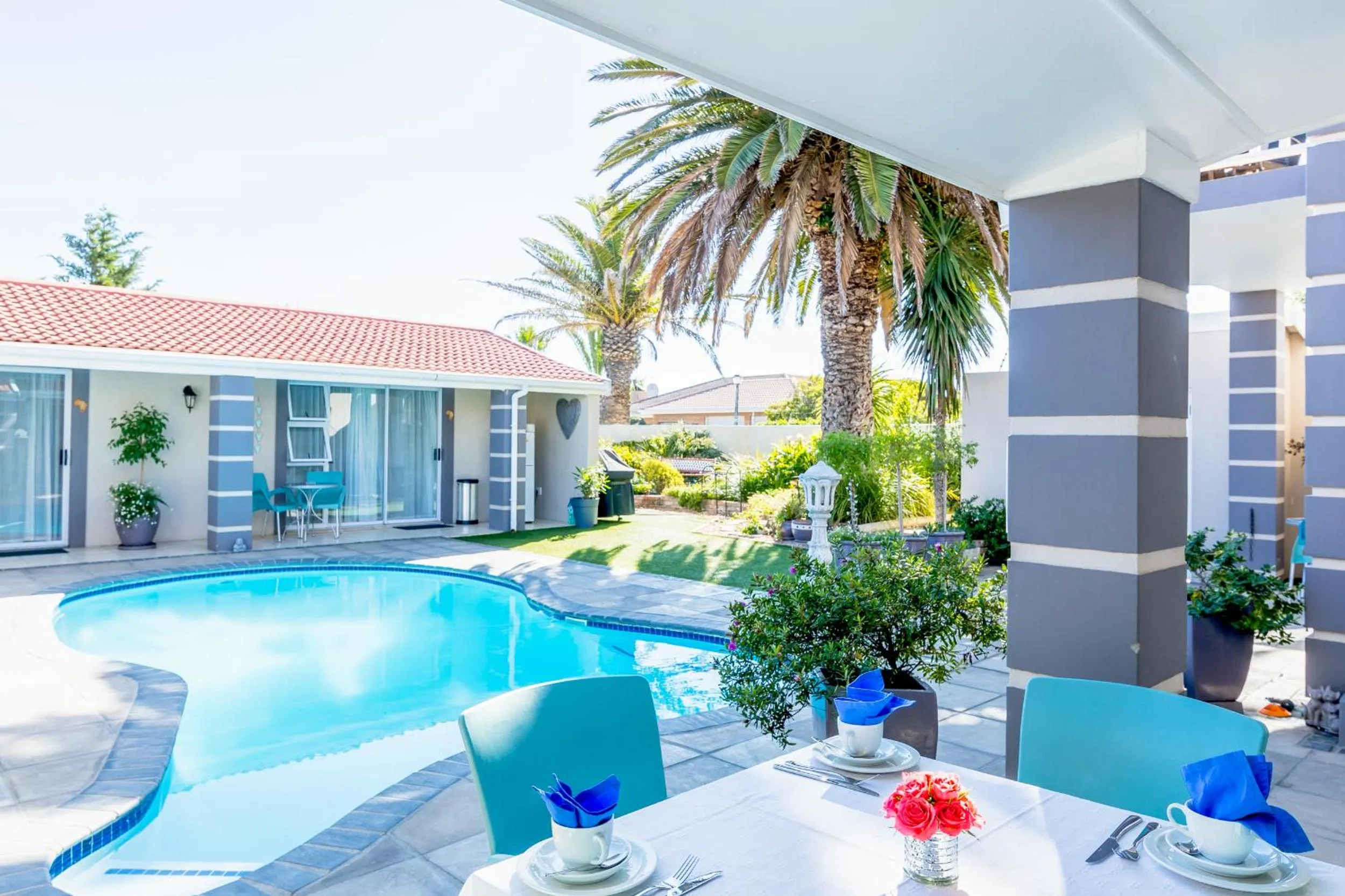 Restaurant/places to eat in Atlantic Beach Villa