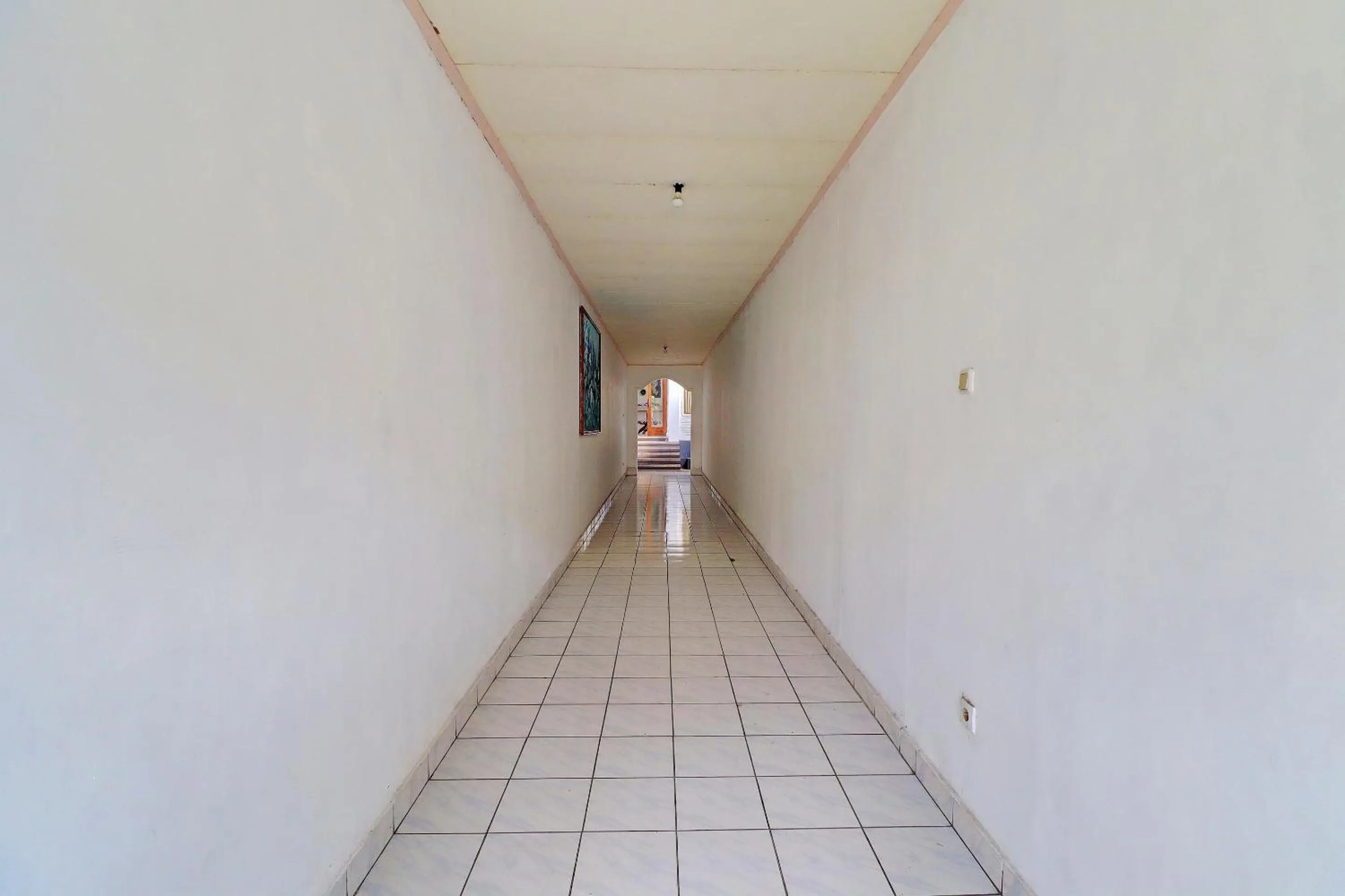 Lobby or reception in SUPER OYO 91870 Warna Kedaton