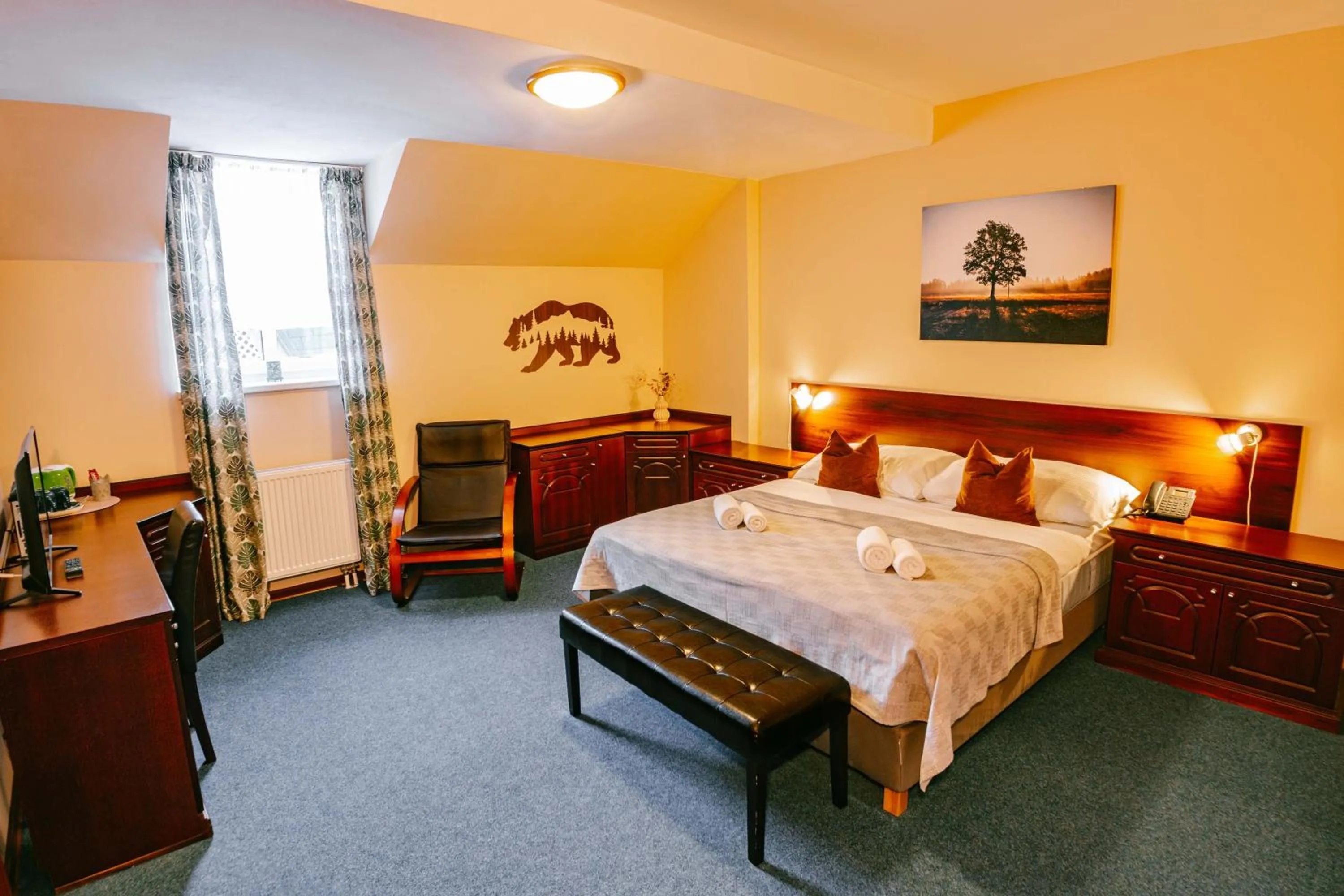 Bed in Greenwood hotel