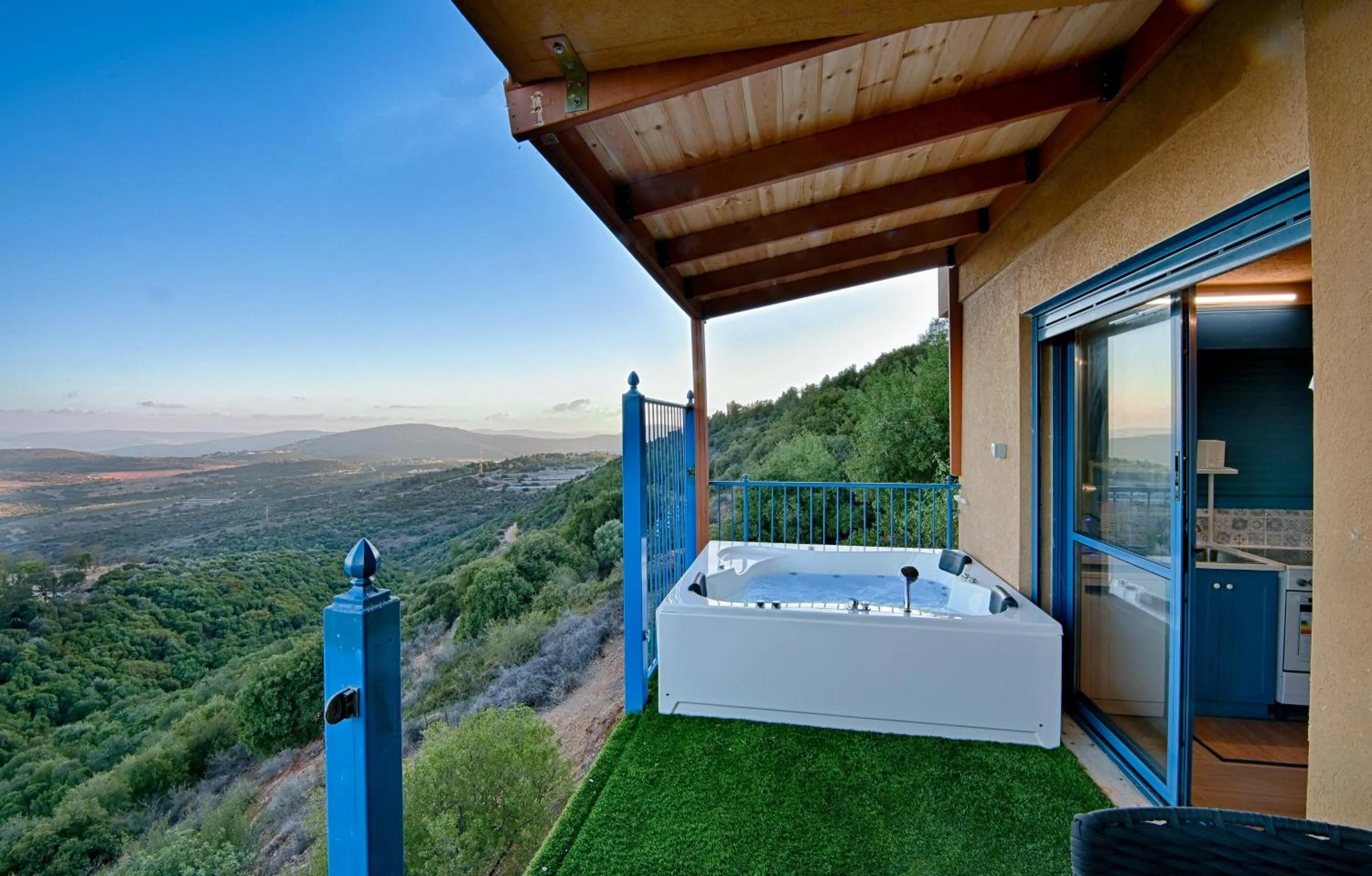 Property building in Ohn-Bar Guesthouse