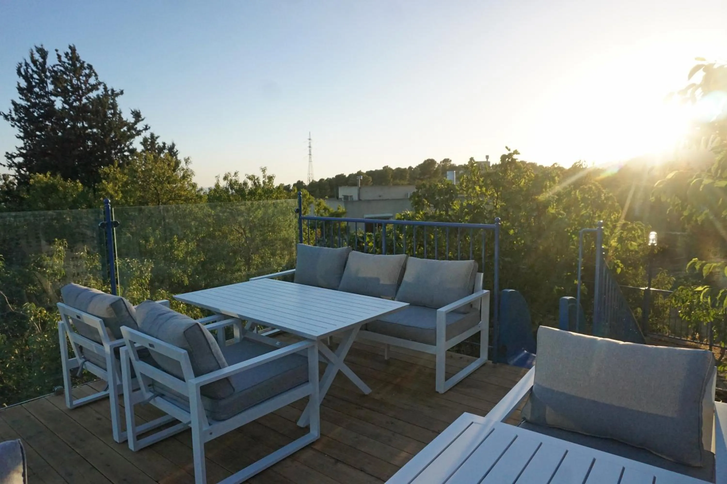 Balcony/Terrace in Ohn-Bar Guesthouse