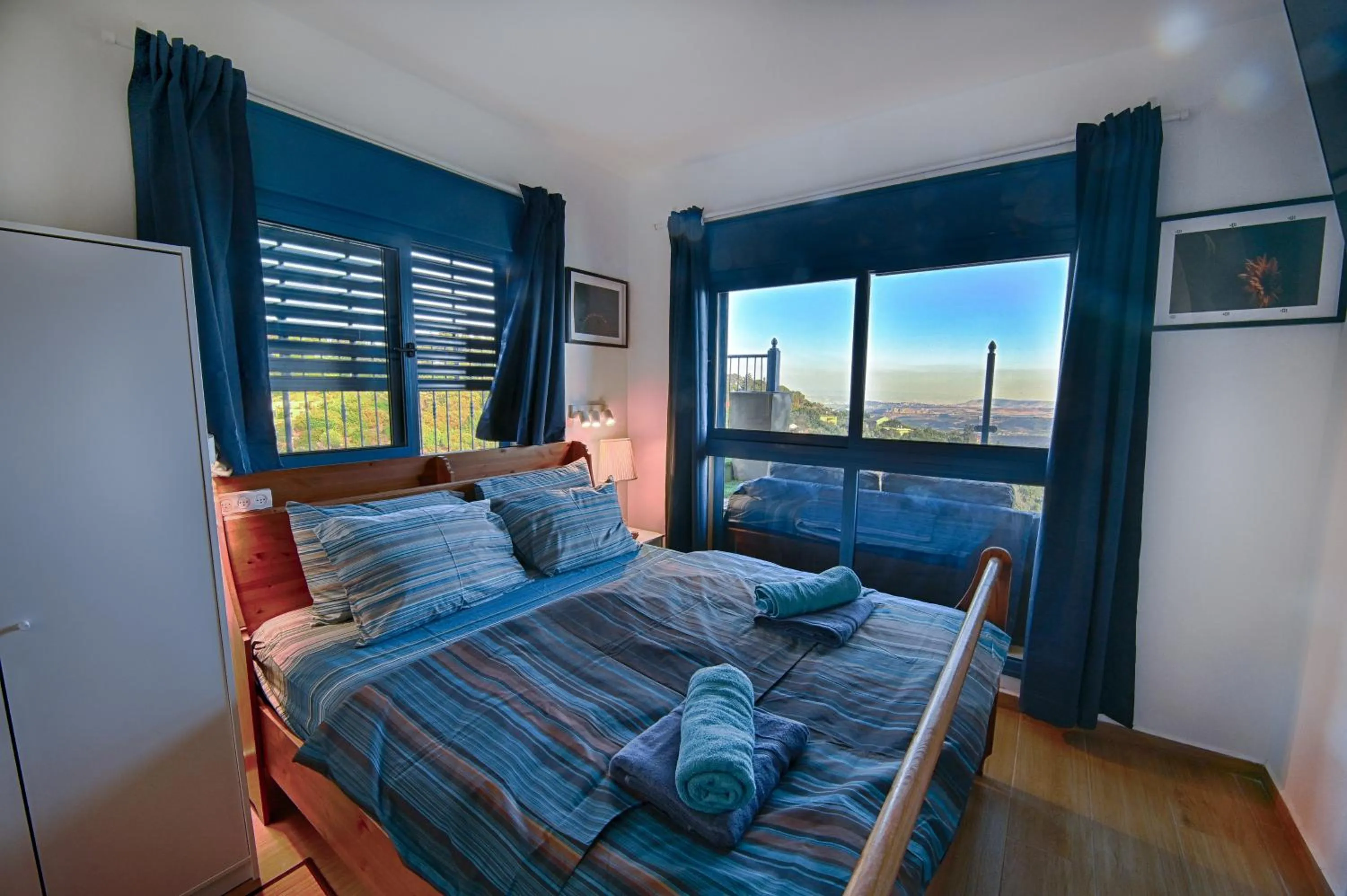 Property building, Bed in Ohn-Bar Guesthouse