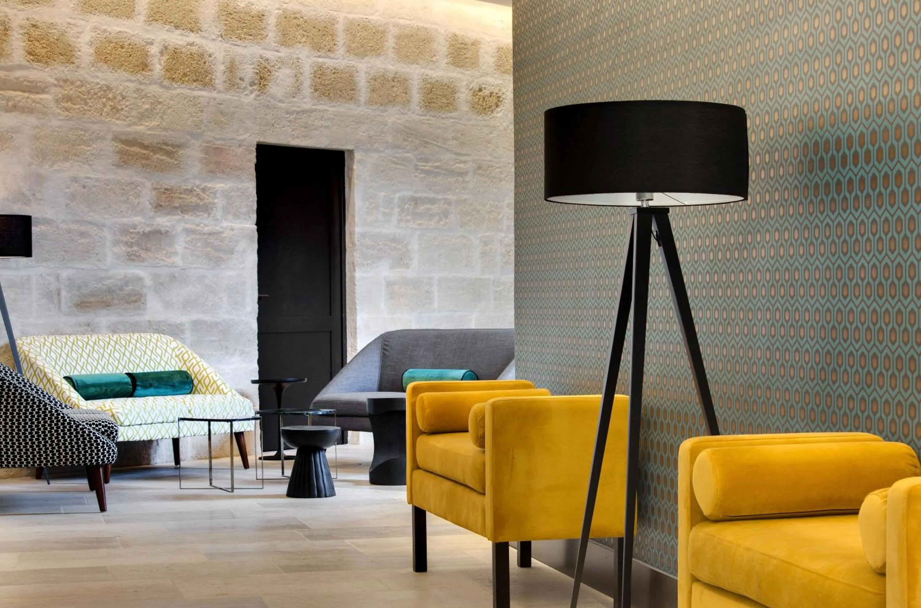 Seating area in Boutique Hôtel des Remparts & Spa