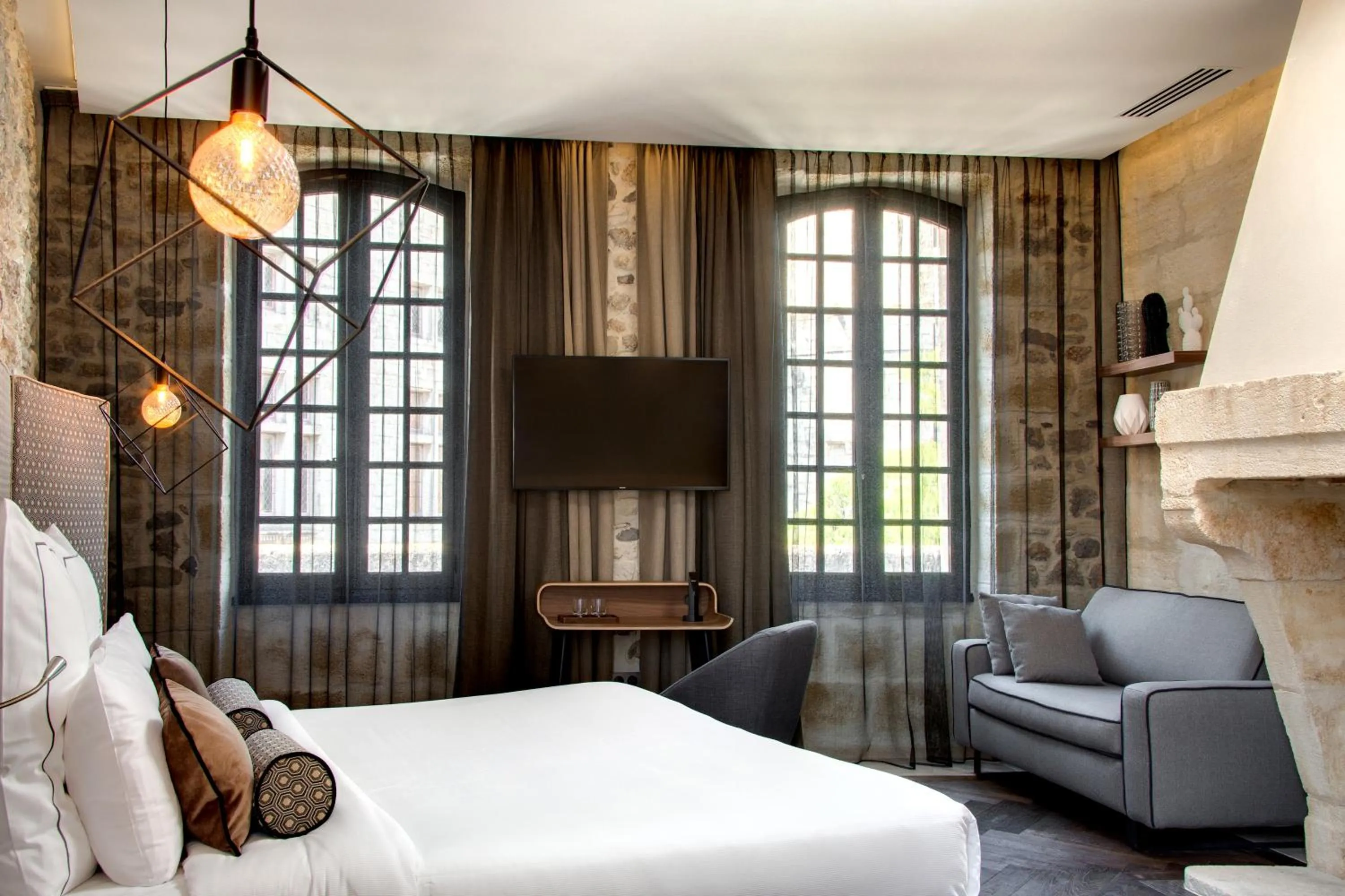 Bedroom, Bed in Boutique Hôtel des Remparts & Spa