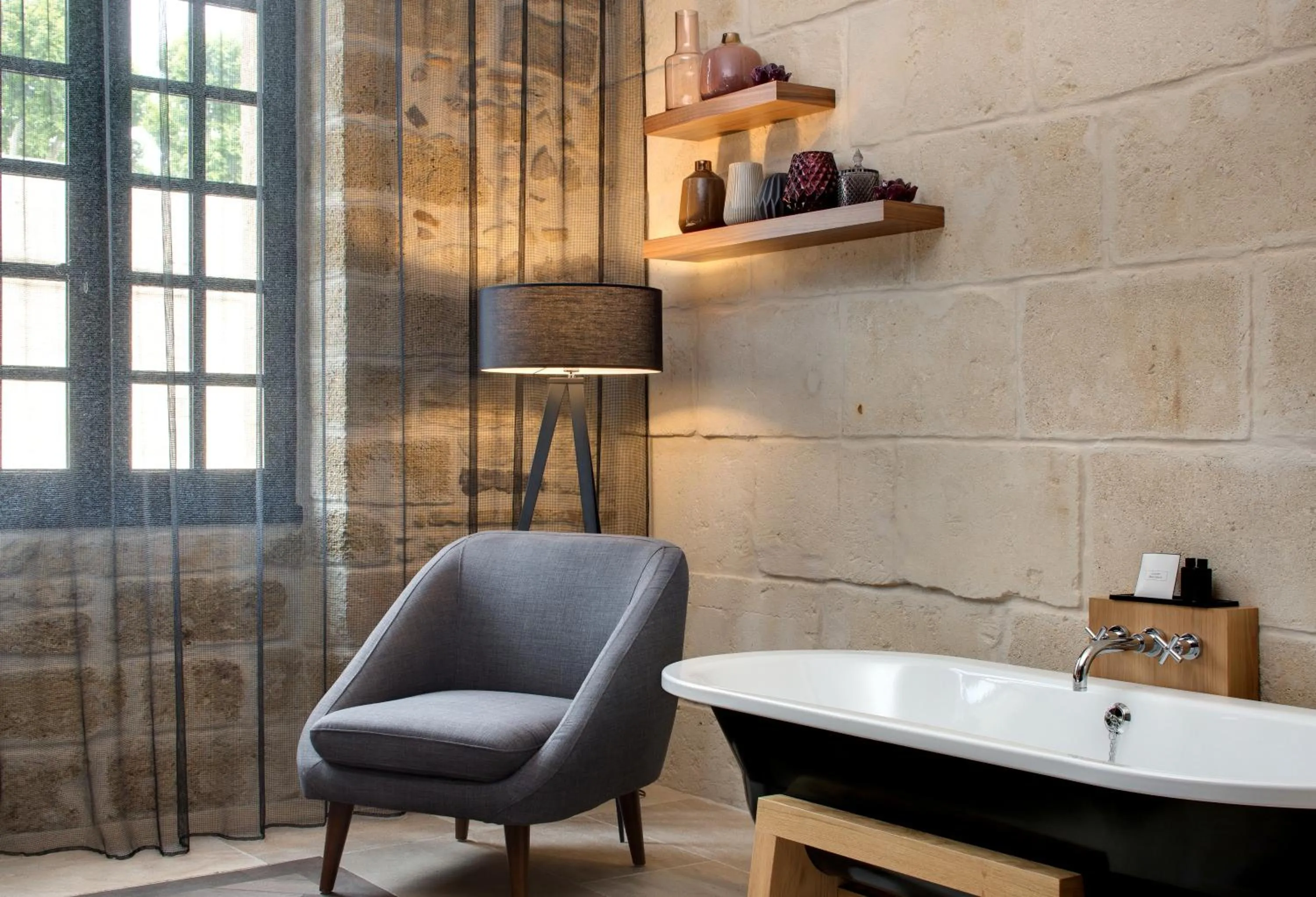 Bathroom in Boutique Hôtel des Remparts & Spa