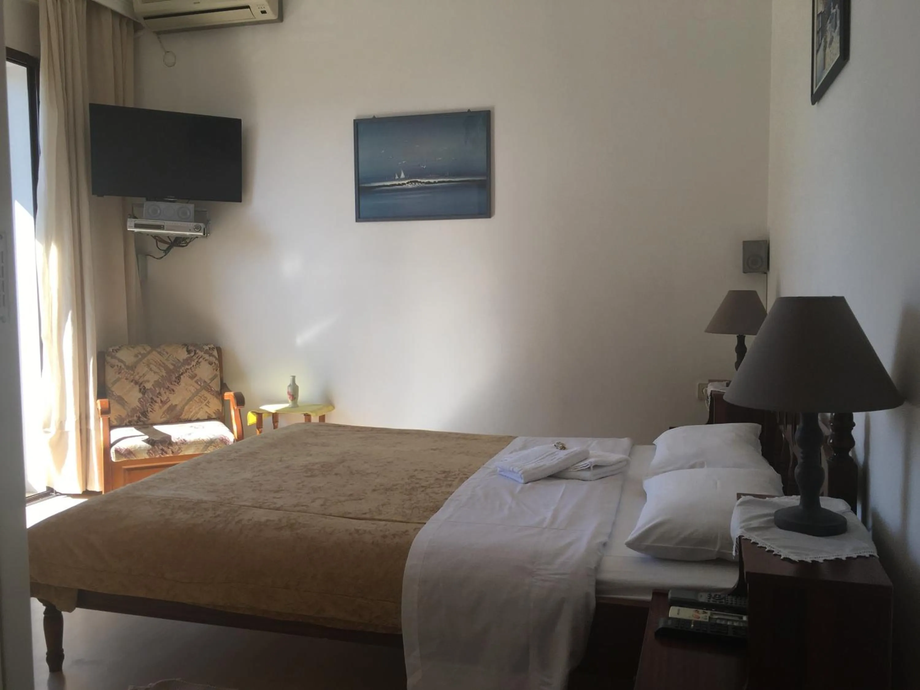 Bedroom, Bed in Chris Studios & Apartments