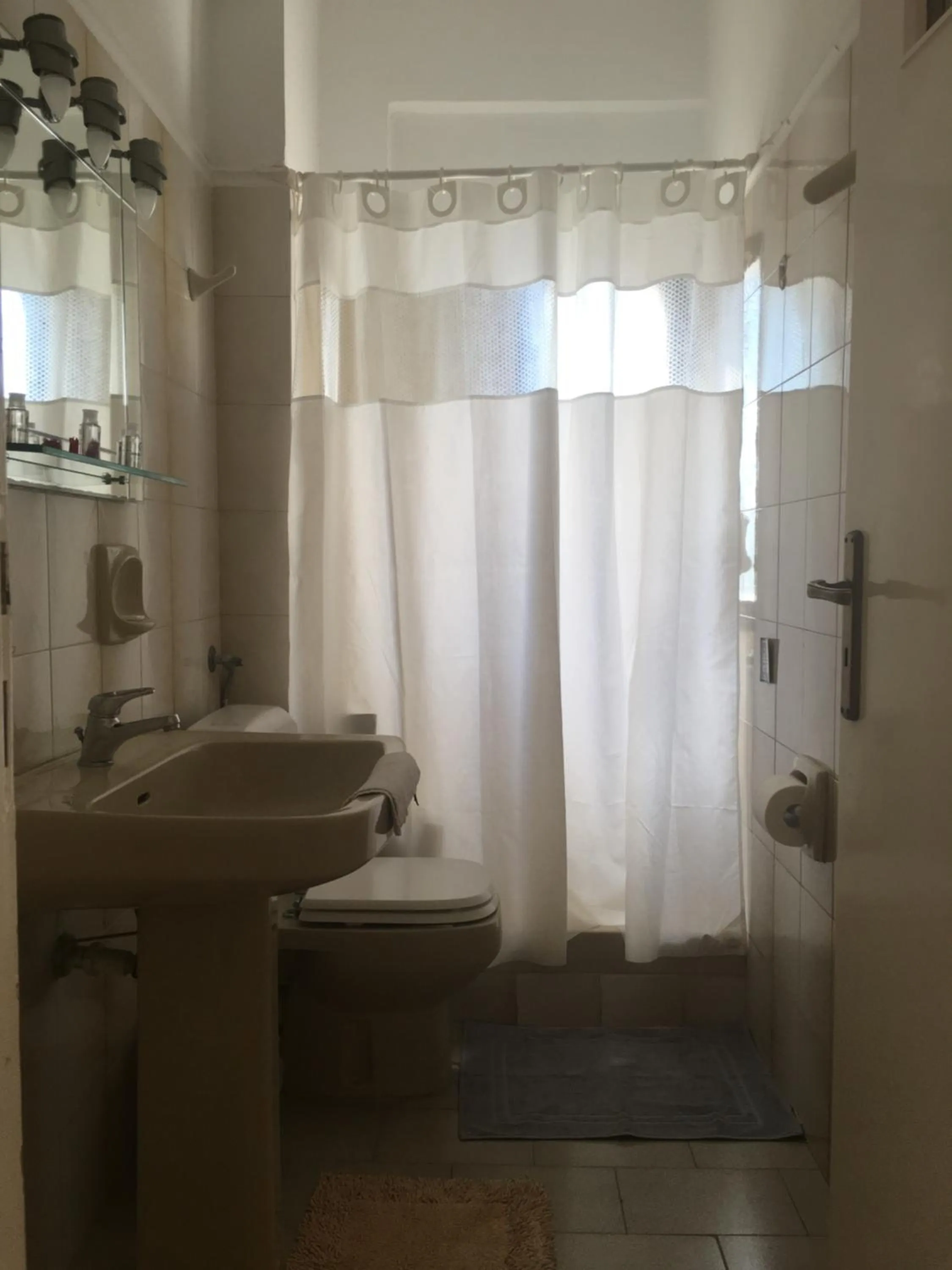 Shower in Chris Studios & Apartments