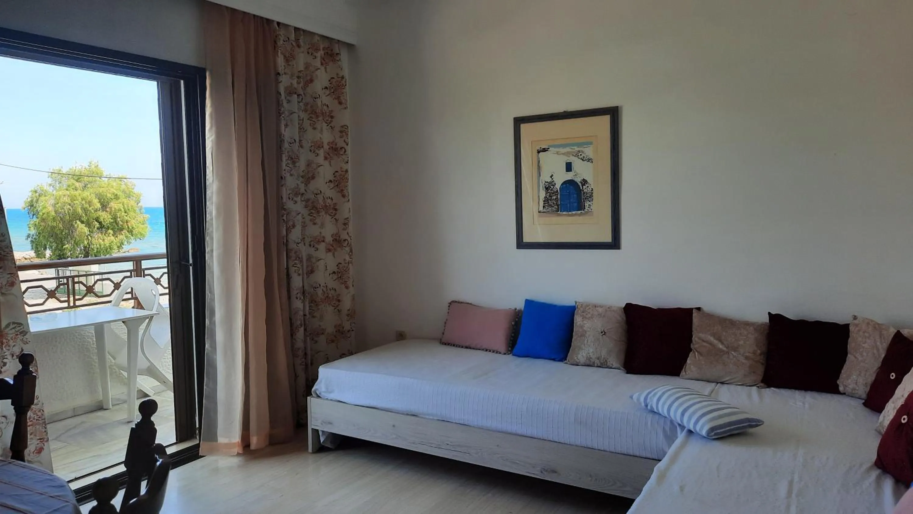 Living room, Bed in Chris Studios & Apartments