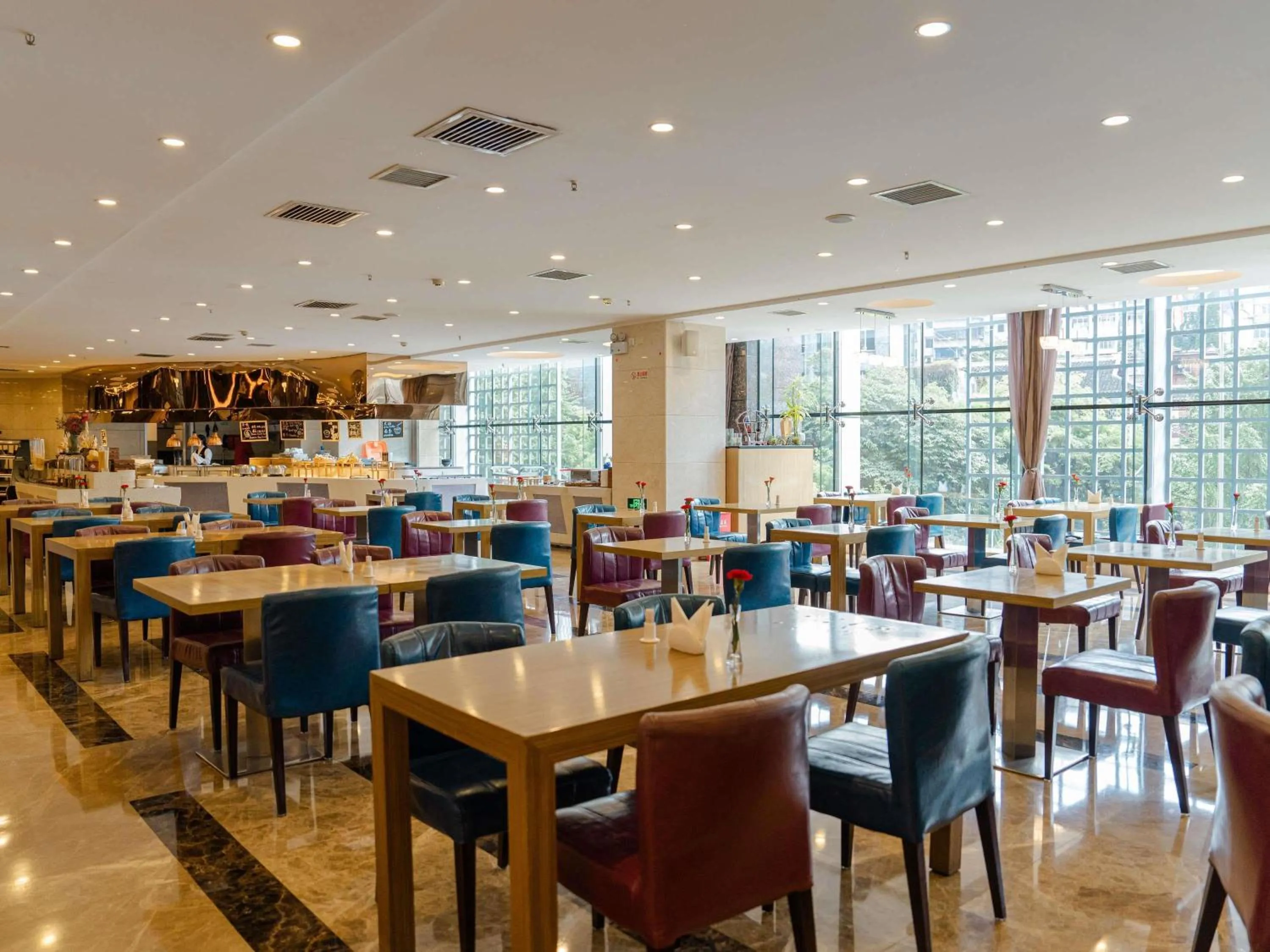 Lounge or bar in Novotel Guiyang Downtown