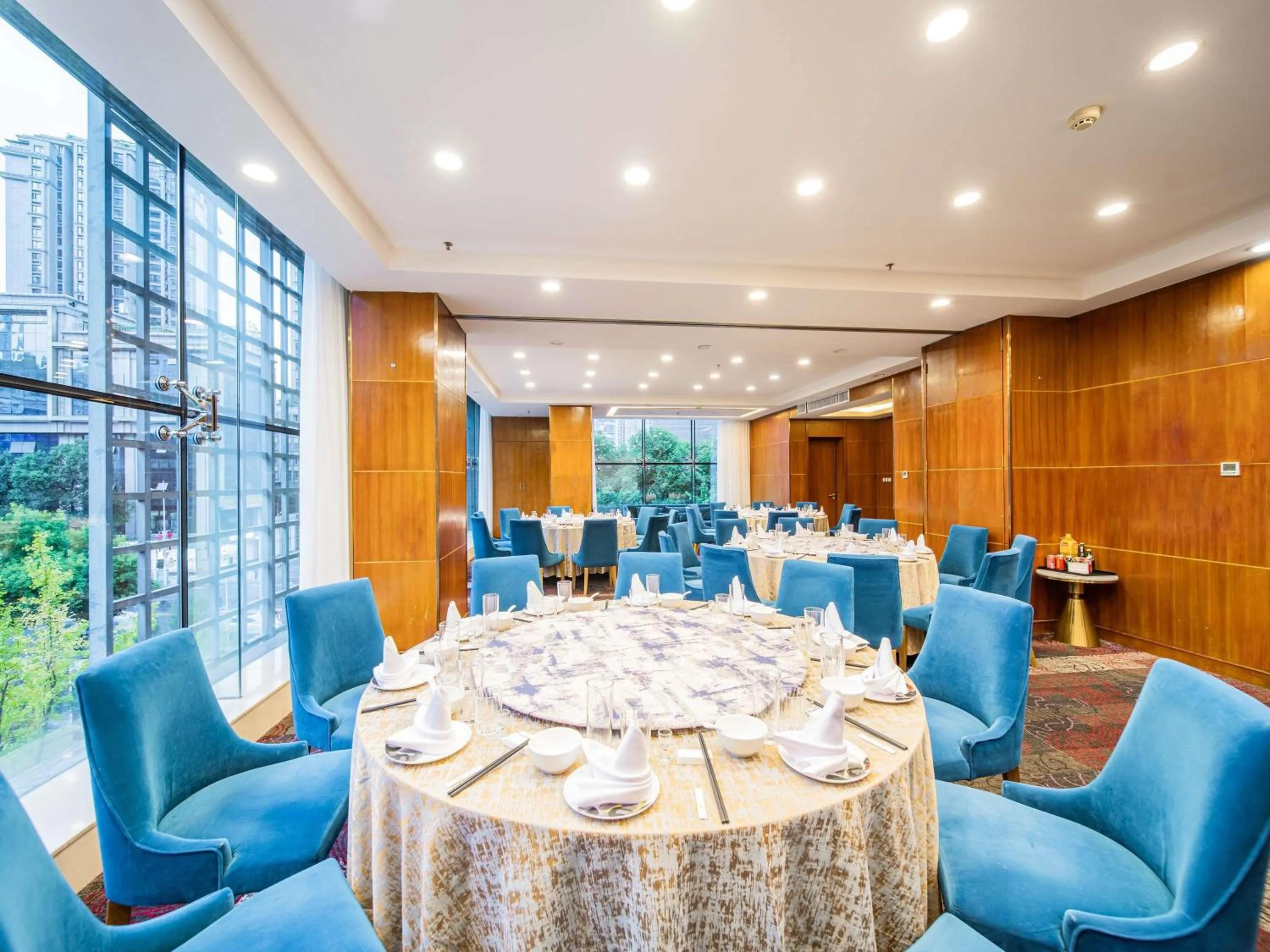 Restaurant/places to eat in Novotel Guiyang Downtown