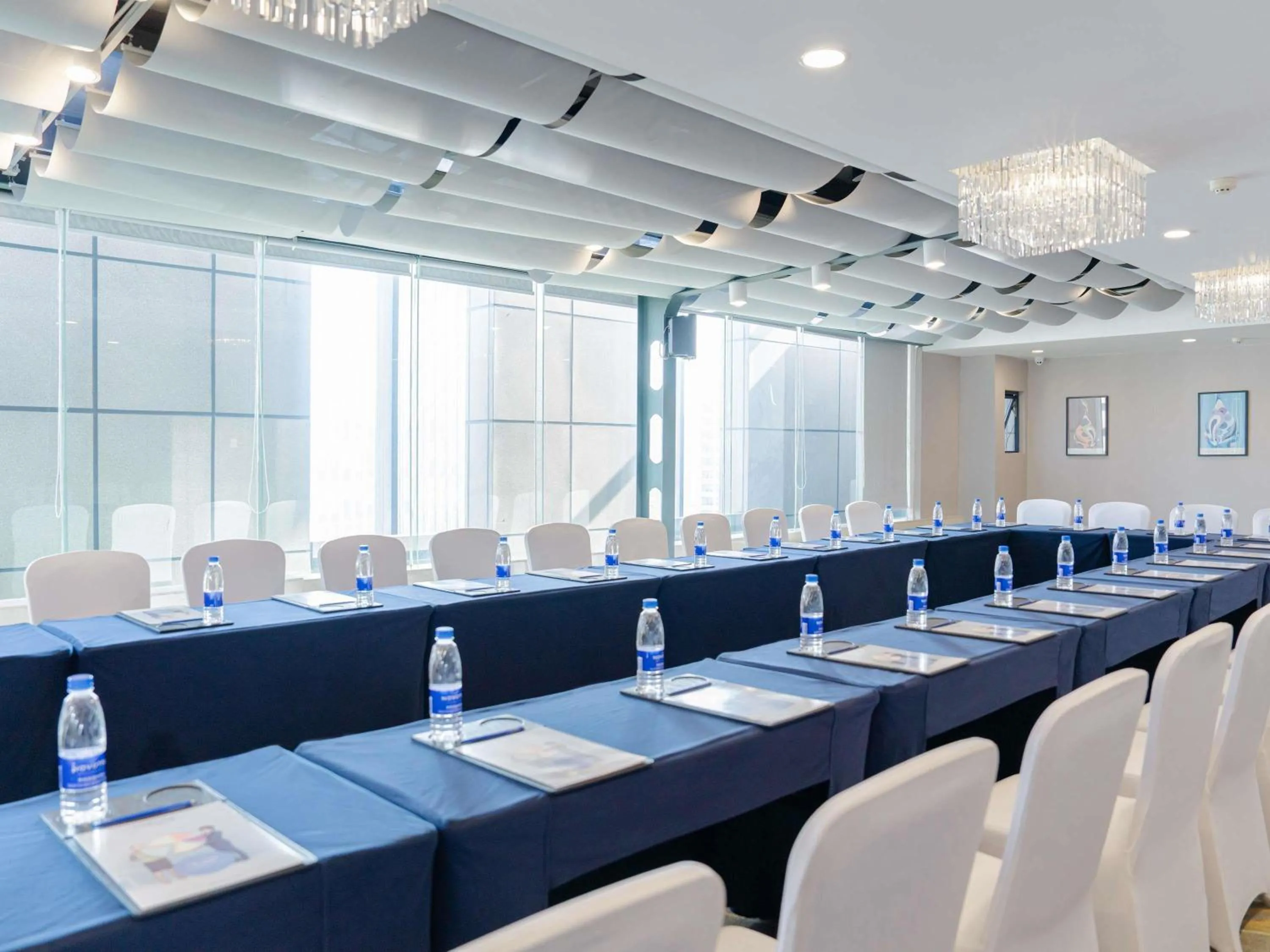 Meeting/conference room in Novotel Guiyang Downtown