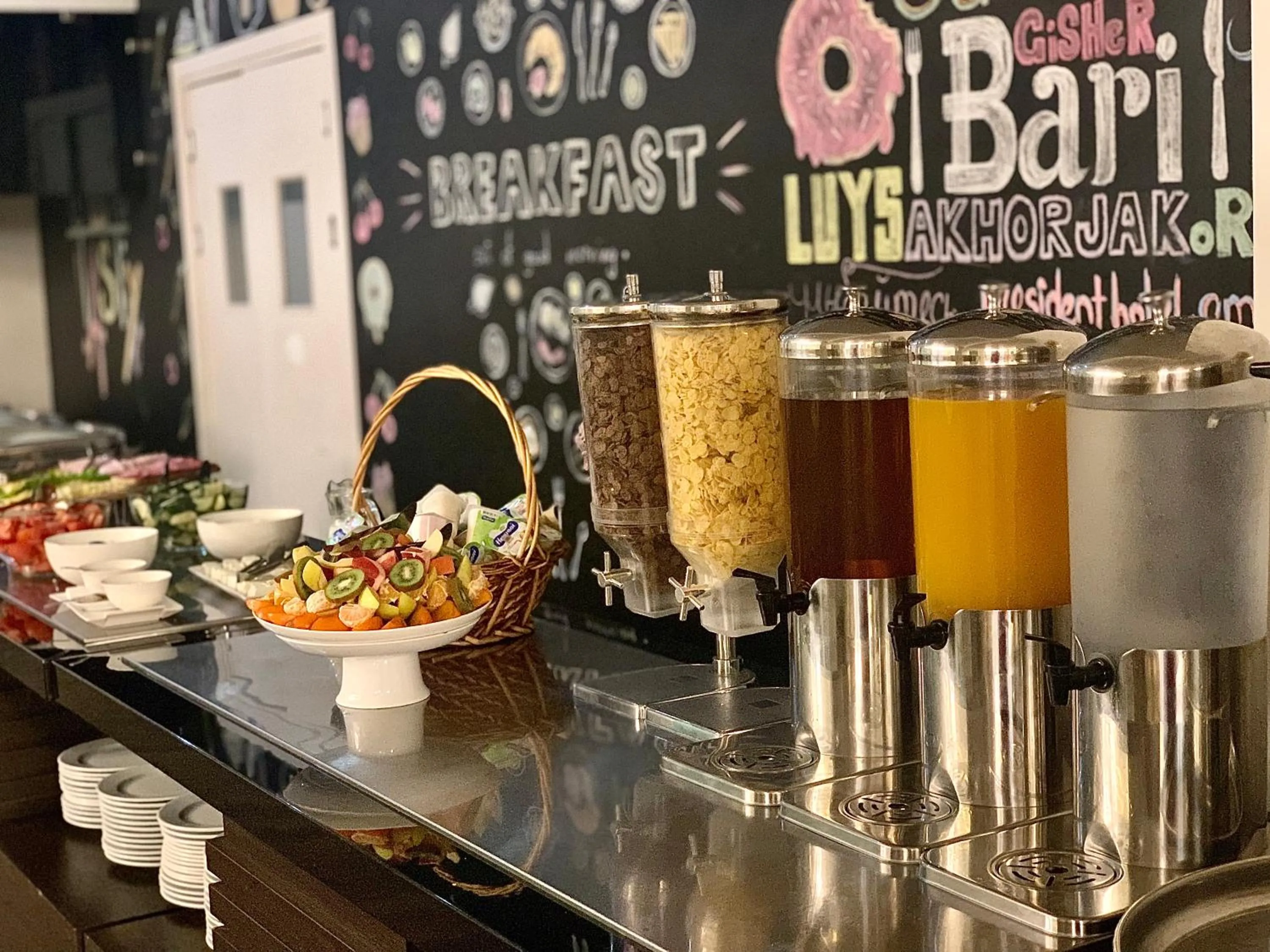 Buffet breakfast in President Hotel by Hrazdan Hotel CJSC