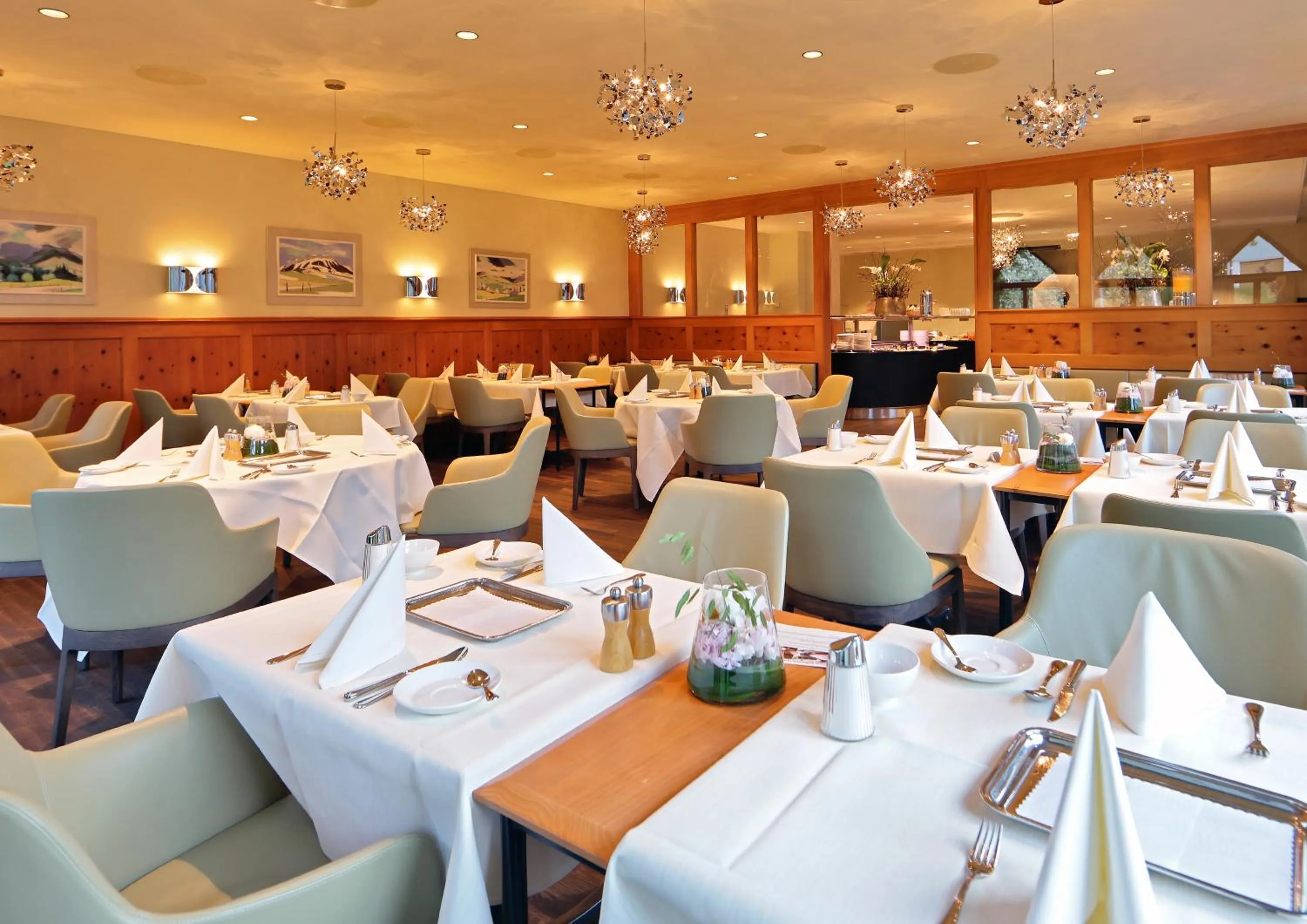 Restaurant/places to eat in Hof Weissbad Health & Wellness Resort