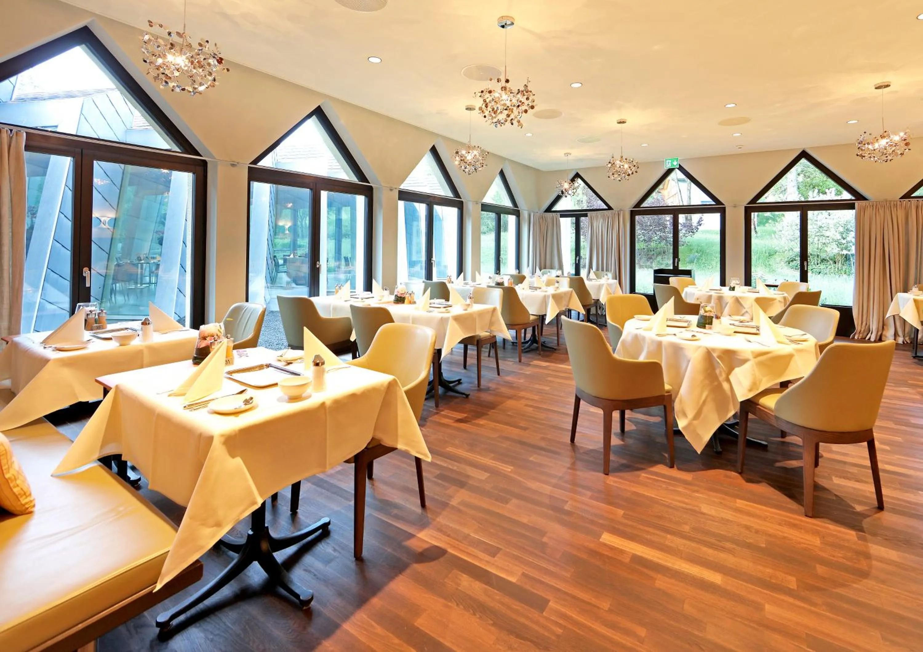 Restaurant/places to eat in Hof Weissbad Health & Wellness Resort