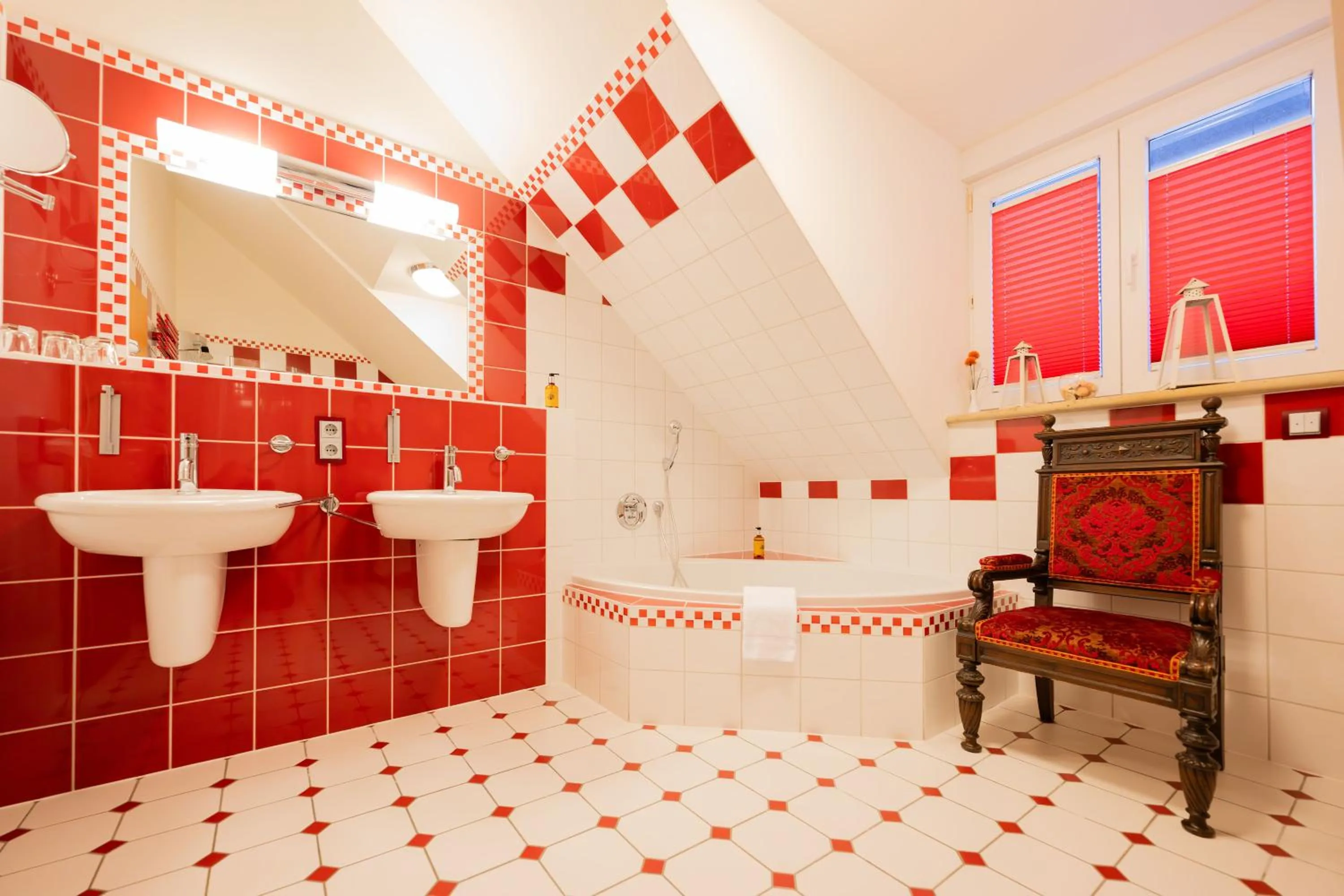 Bathroom in Rathener Hof by STEIGER Hotels