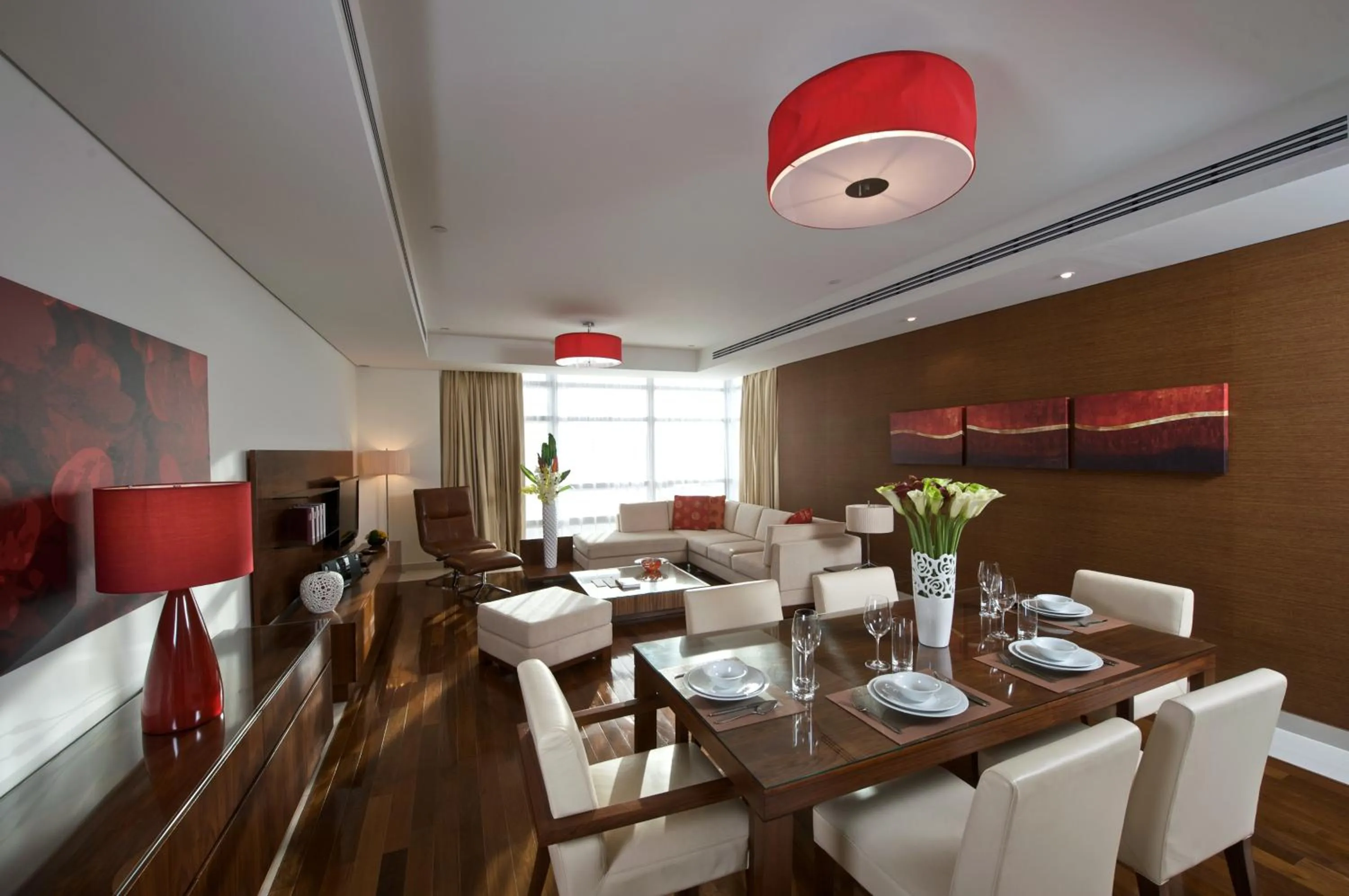 TV and multimedia in Fraser Suites Doha