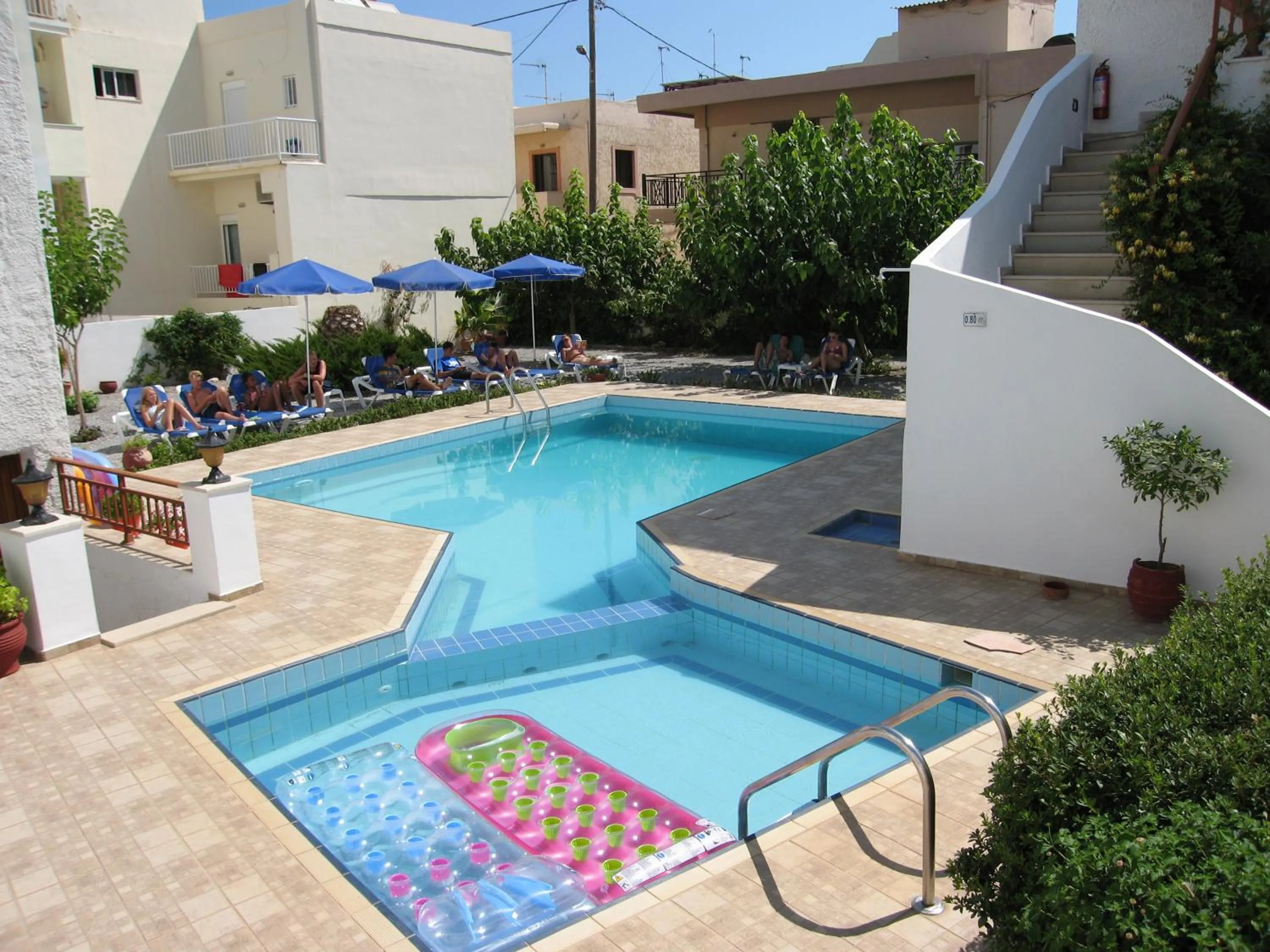 Swimming pool in Blue Sea Hotel Apartments