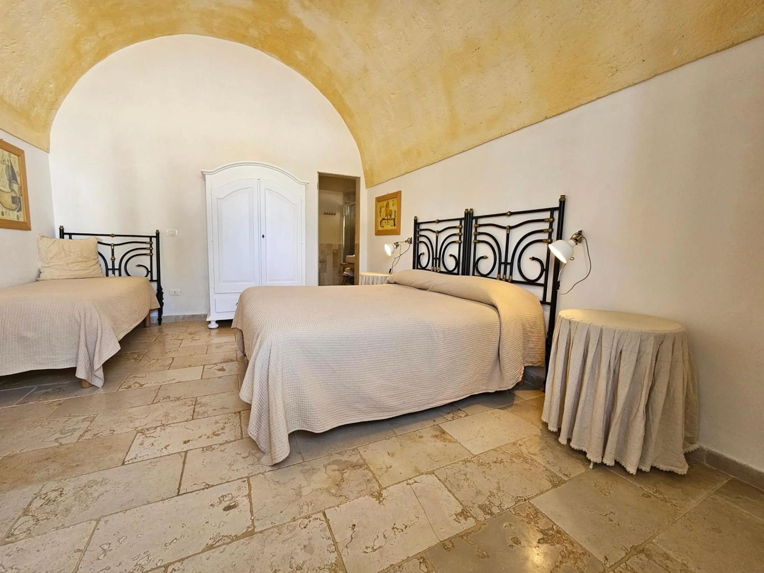 Bed in B&B Don Giovanni Monopoli