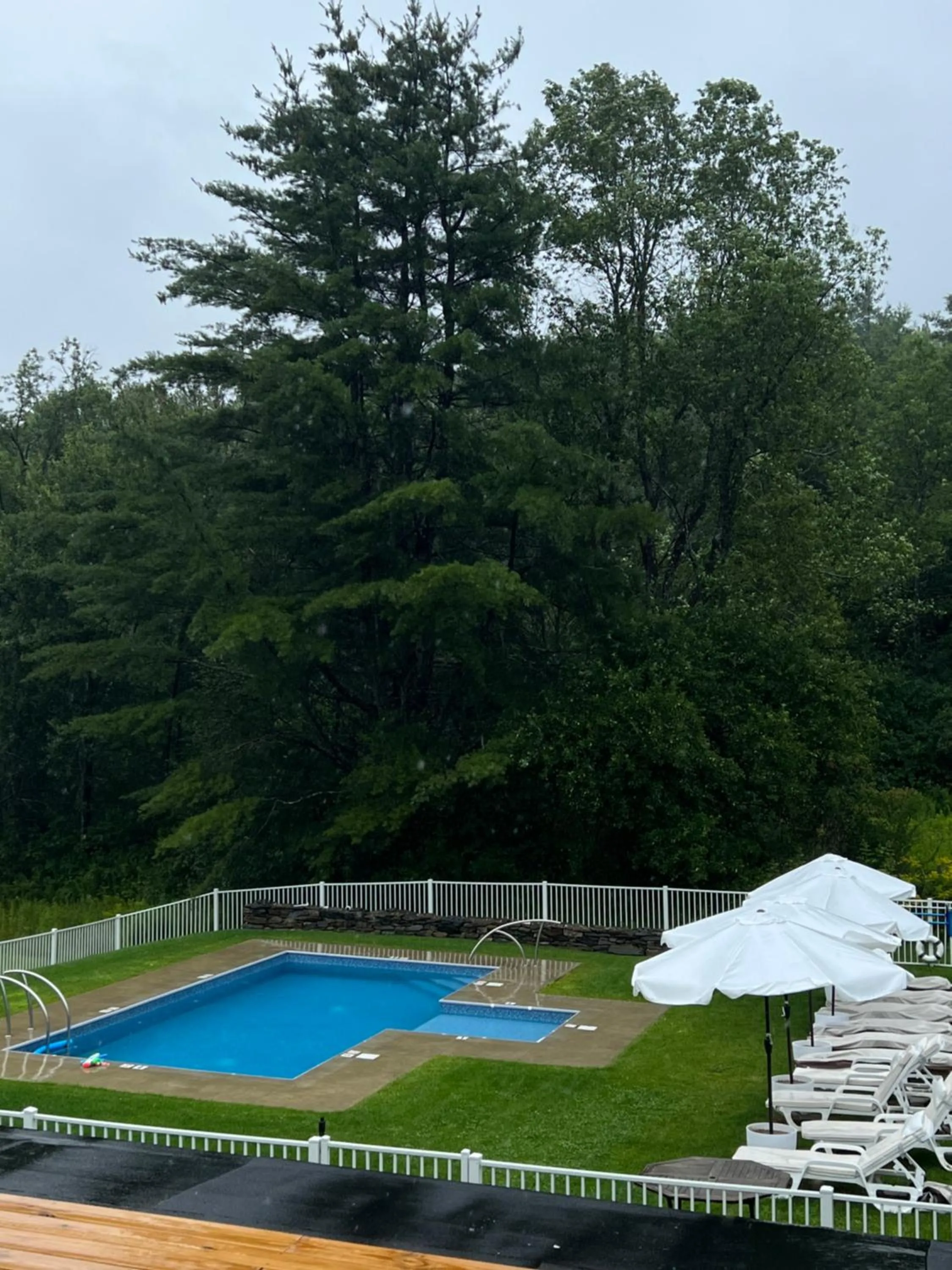 Swimming pool in The Nutmeg Vermont