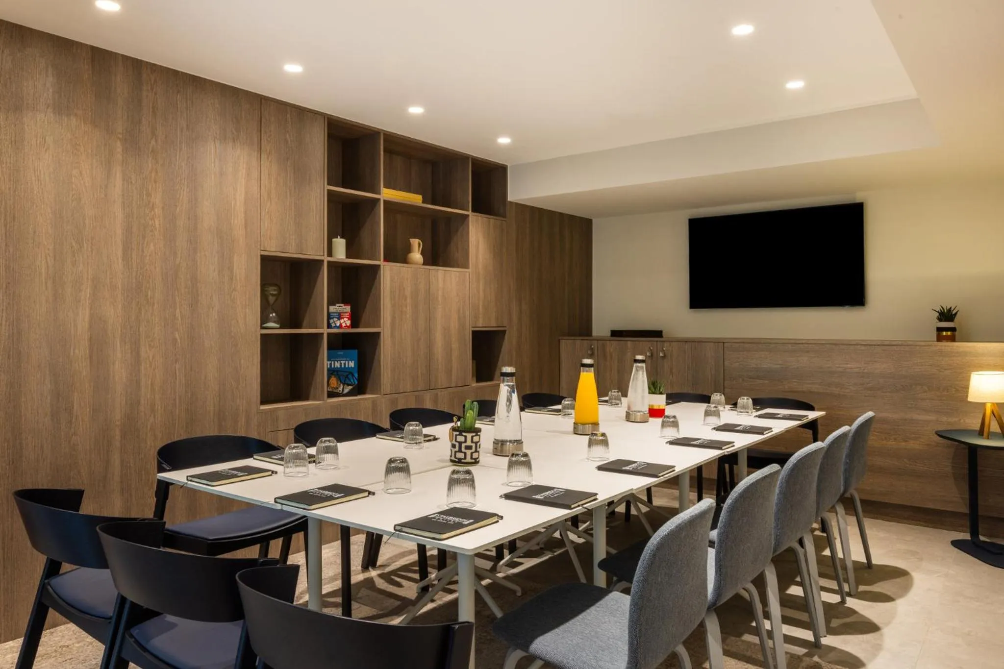 Meeting/conference room in Staybridge Suites - Cannes Centre by IHG
