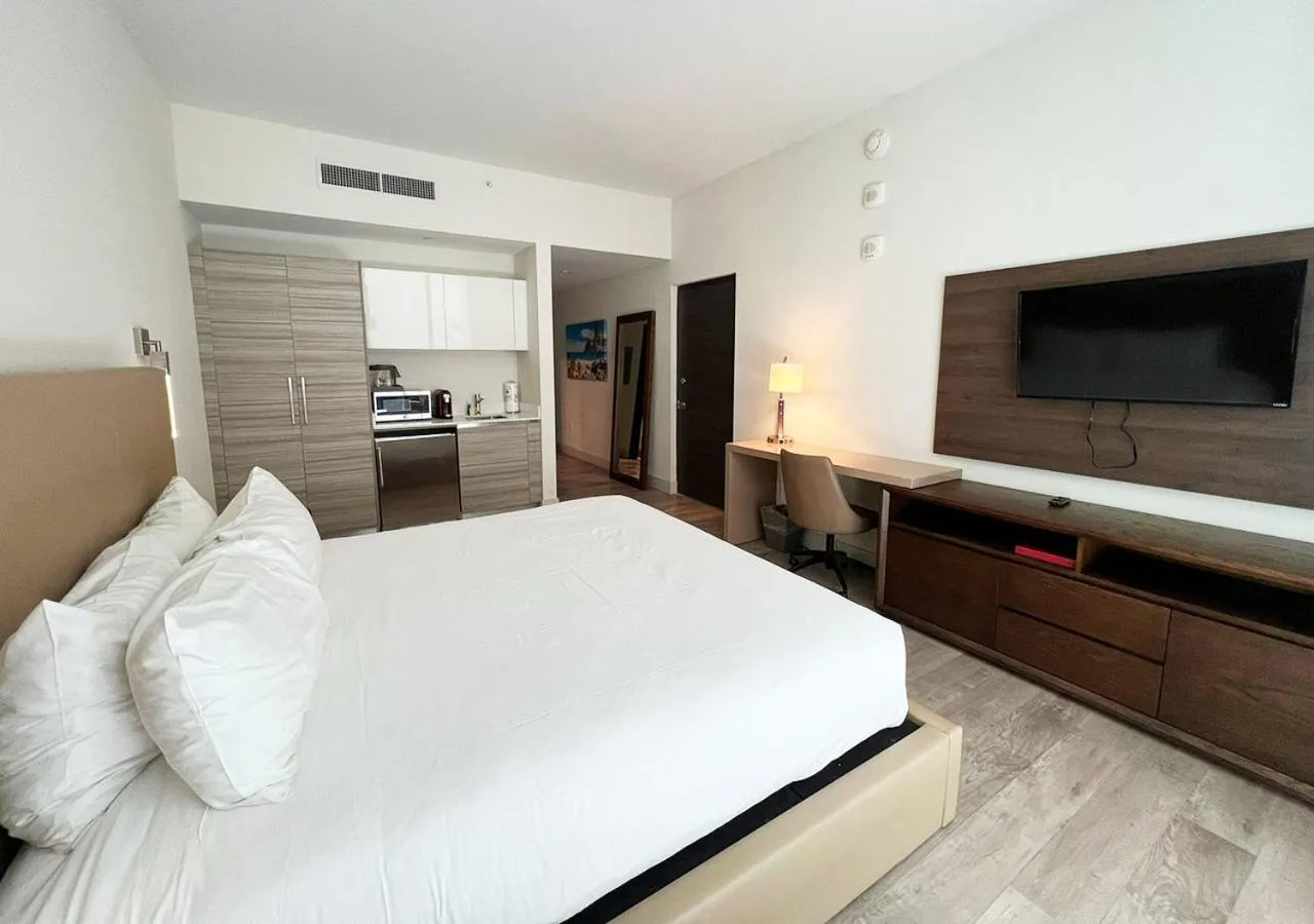 Bed in Global Rent Apart - Costa Hollywood