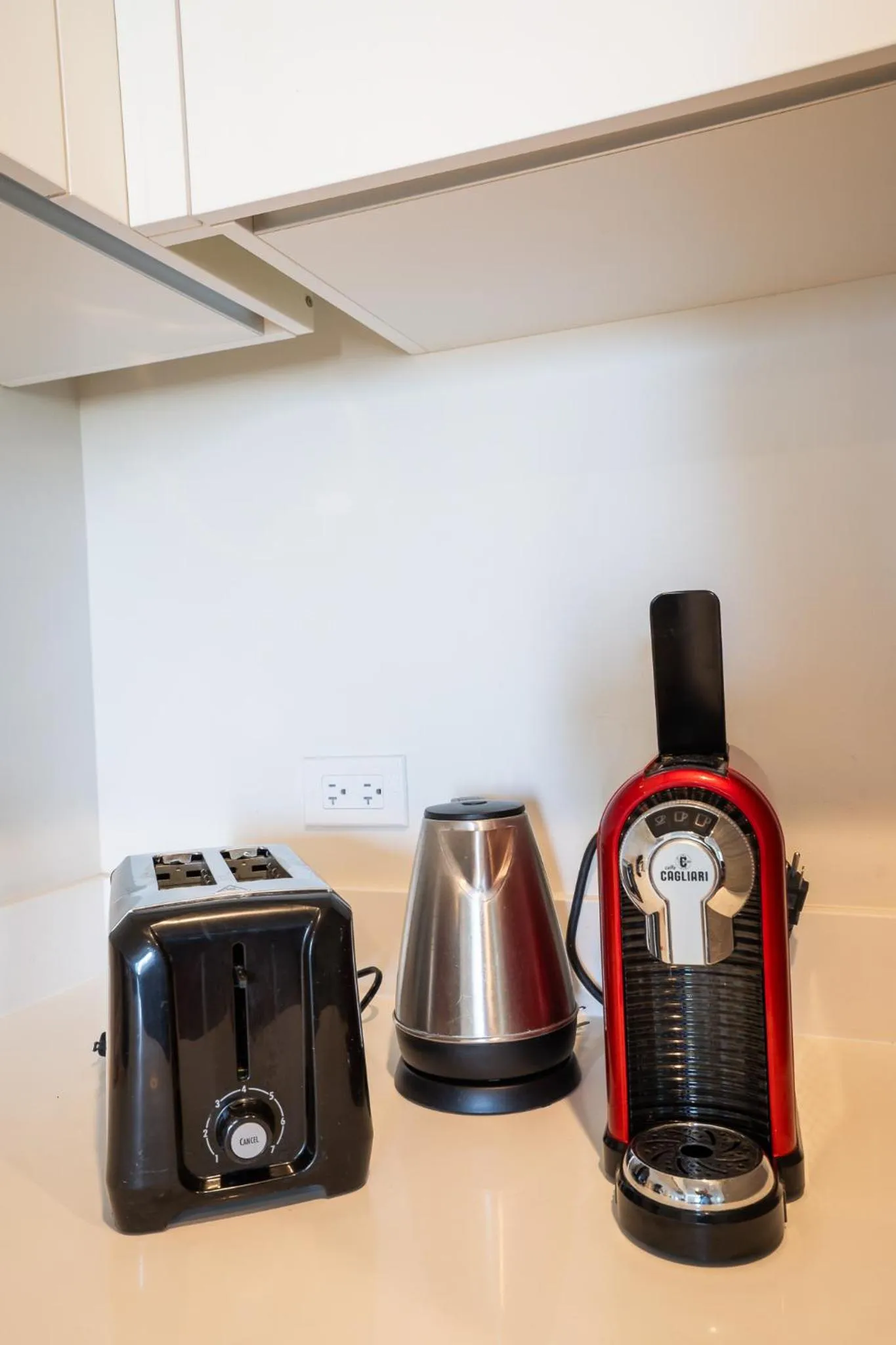 Coffee/tea facilities in Global Rent Apart - Costa Hollywood