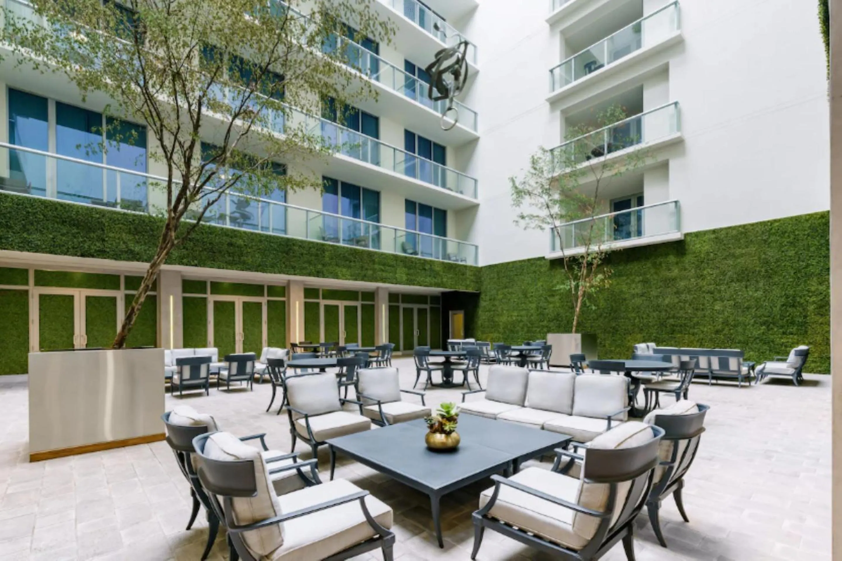 Banquet/Function facilities in Global Rent Apart - Costa Hollywood