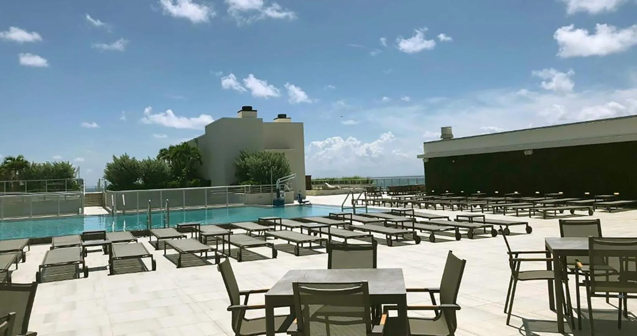 Balcony/Terrace in Global Rent Apart - Costa Hollywood