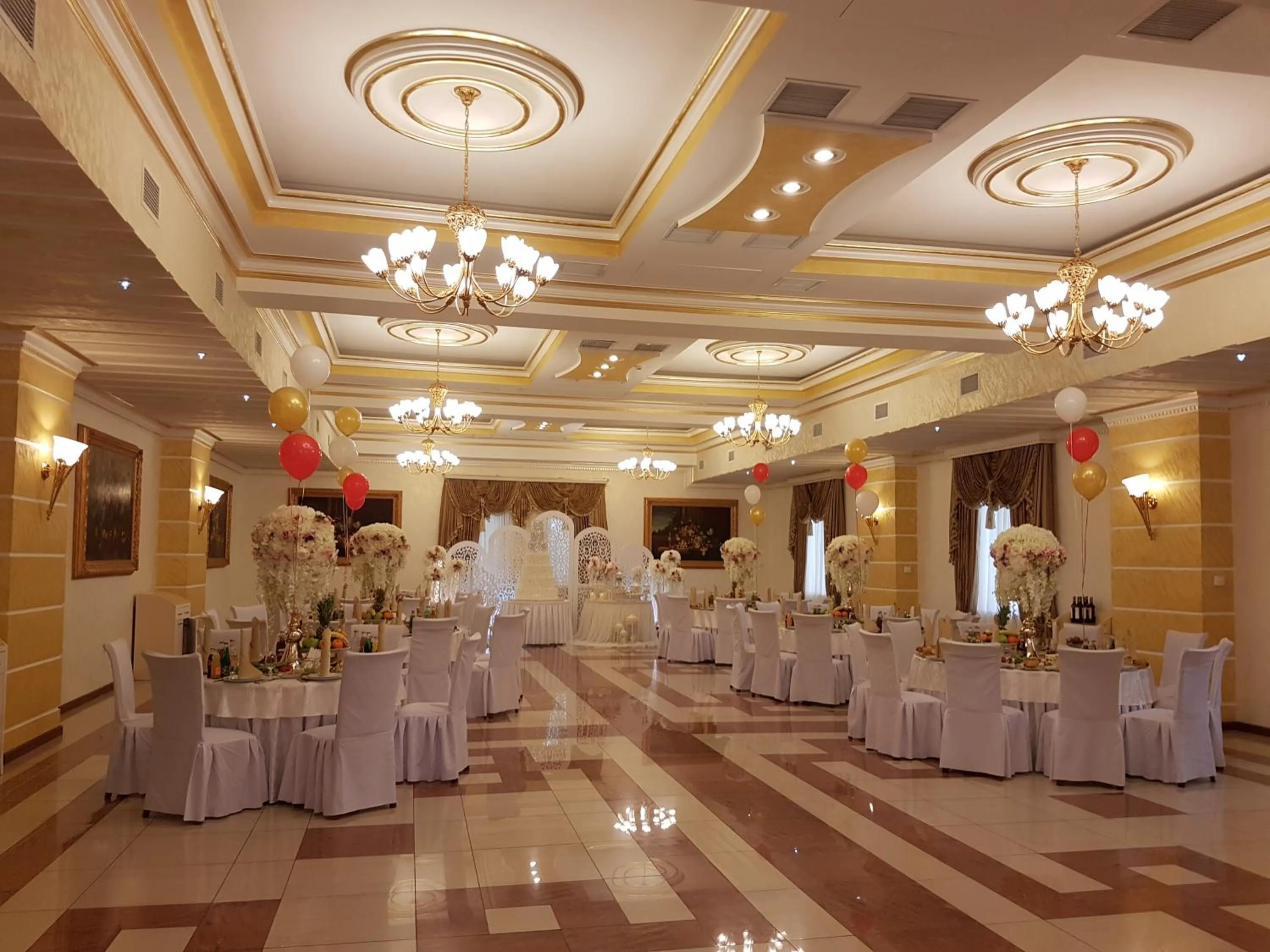 Meals in Armenian Royal Palace