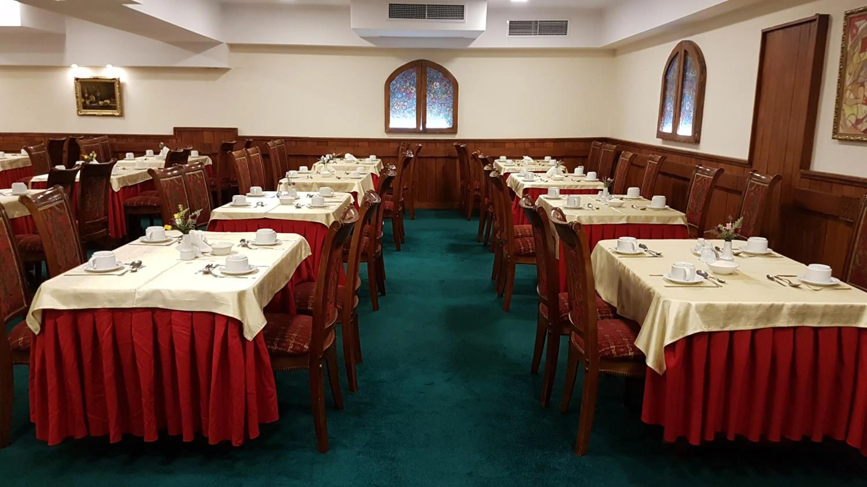 Breakfast in Armenian Royal Palace