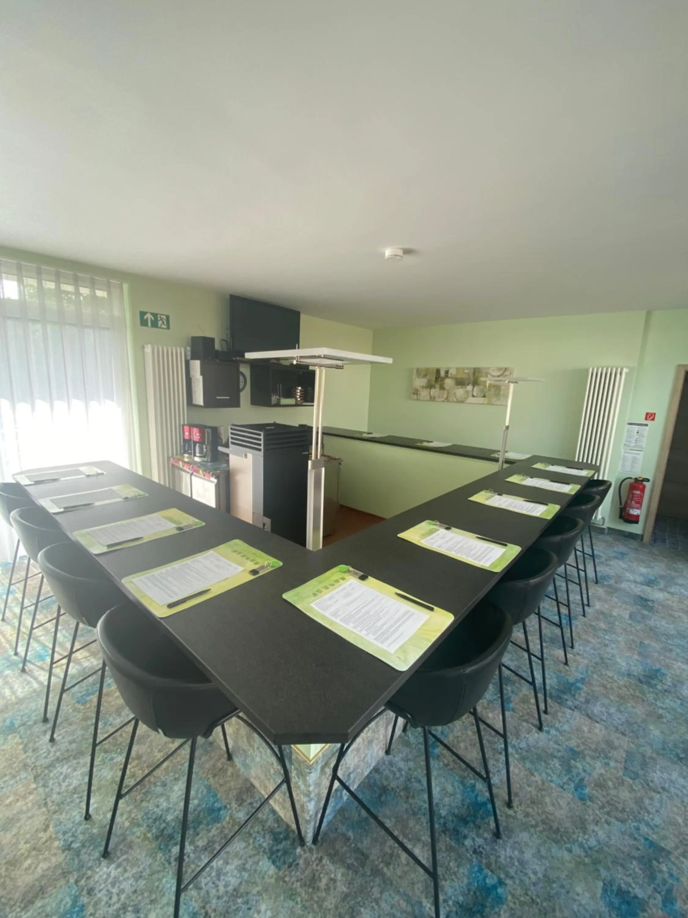 Communal lounge/ TV room in Atrium Garni